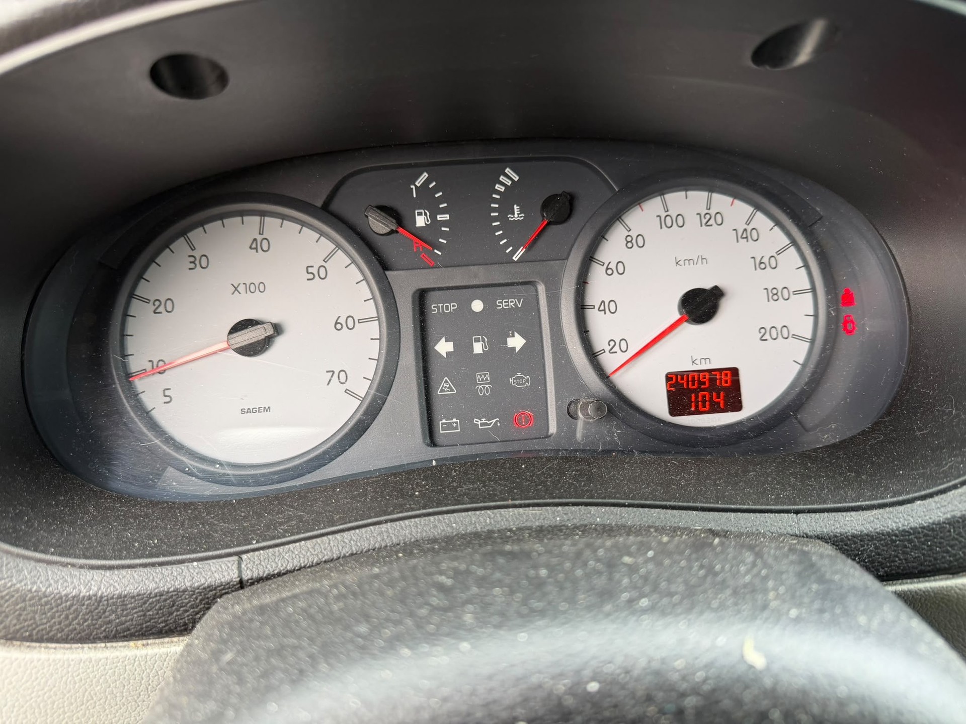 RENAULT Kangoo 1.6 16V Privilège-image-4