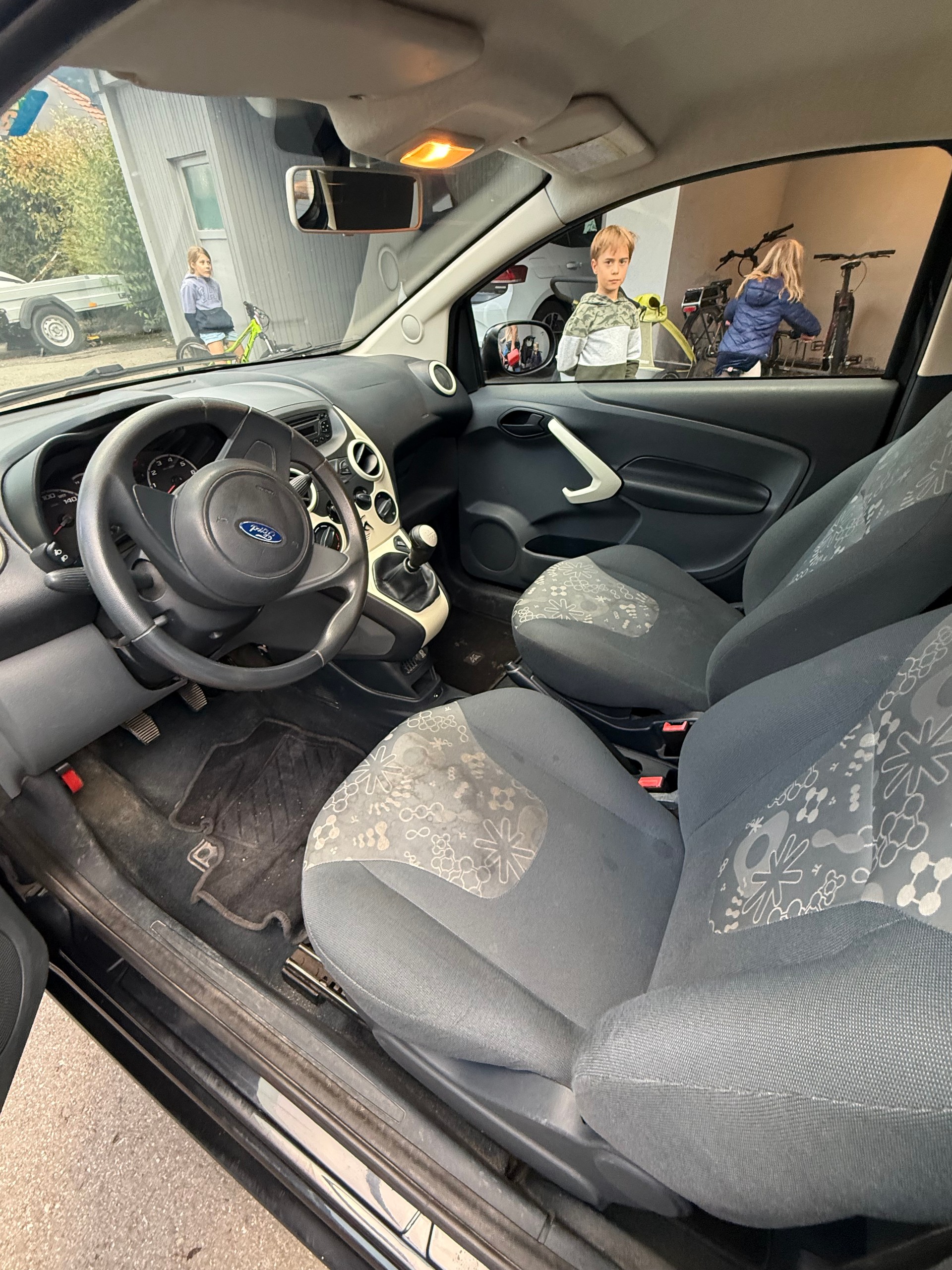 FORD KA 1.25 Titanium-image-5