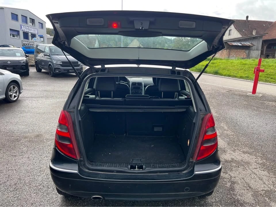 MERCEDES-BENZ A 160 CDI Avantgarde-image-6