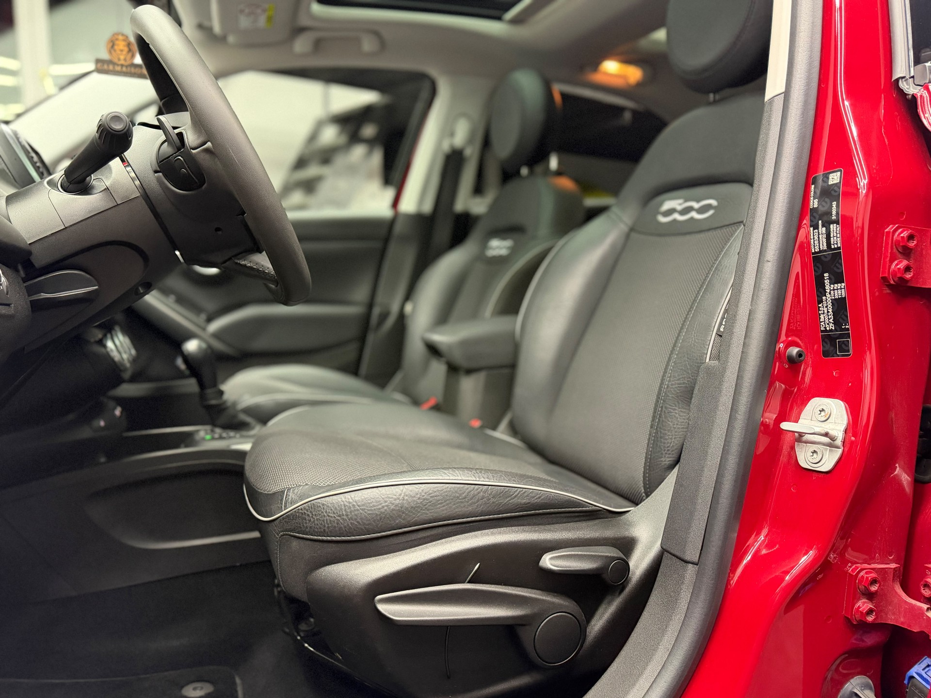 FIAT 500X 1.4T Cross Plus 4x4 Automatic | CH-Auto | ACC | Rückfahrkamera | Panoramadach | Keyless-image-13
