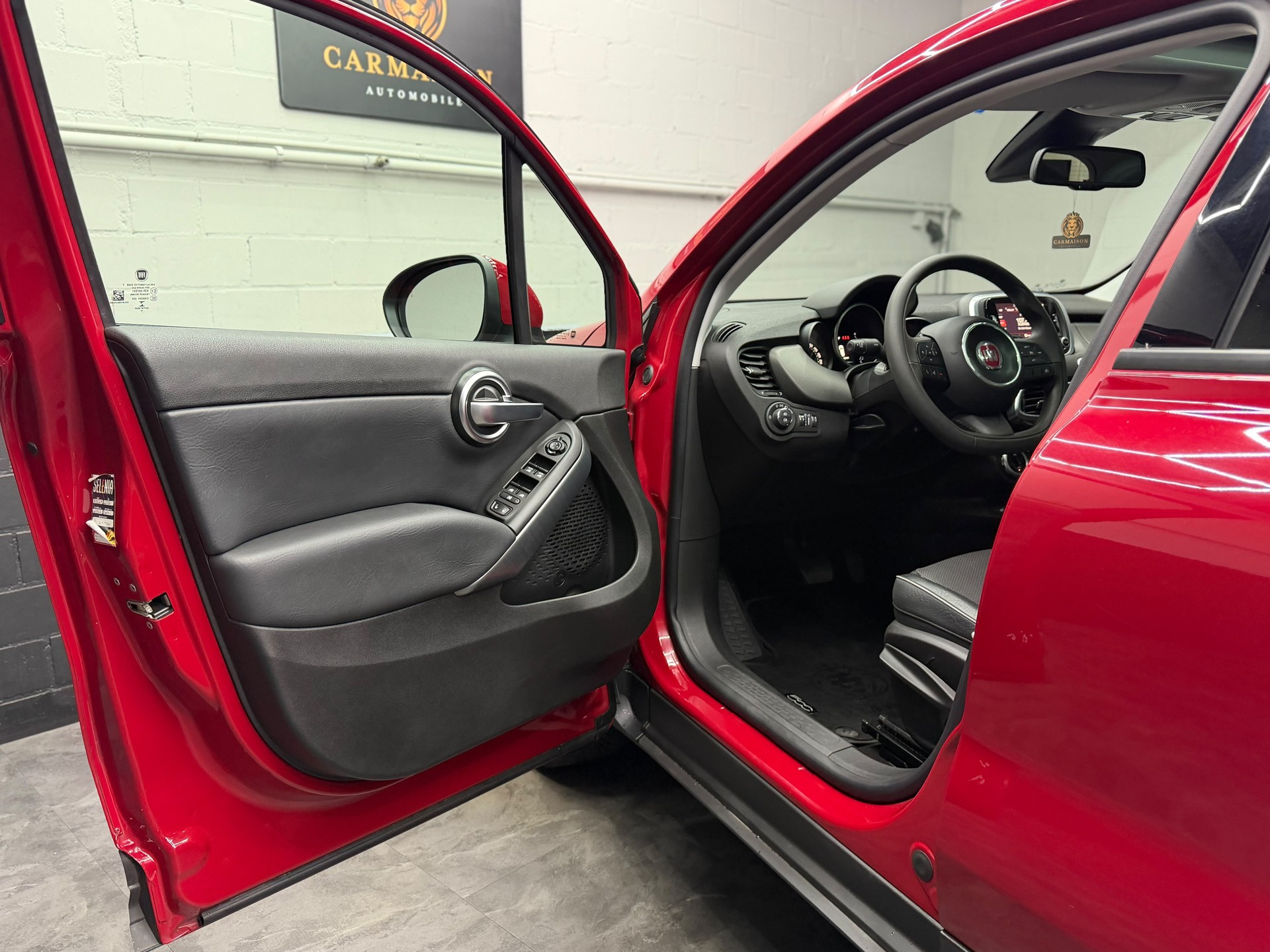 FIAT 500X 1.4T Cross Plus 4x4 Automatic | CH-Auto | ACC | Rückfahrkamera | Panoramadach | Keyless-image-11