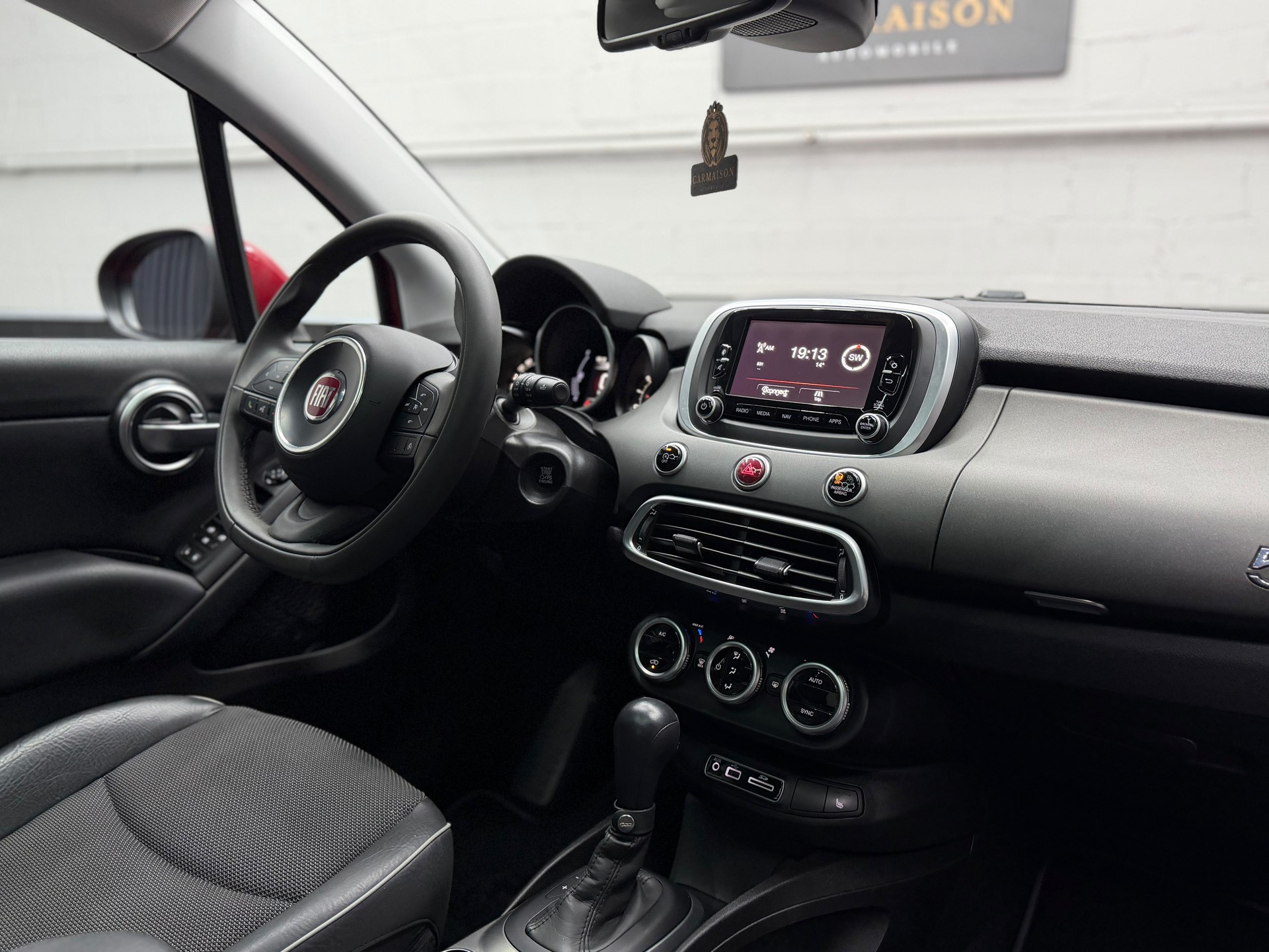 FIAT 500X 1.4T Cross Plus 4x4 Automatic | CH-Auto | ACC | Rückfahrkamera | Panoramadach | Keyless-image-26