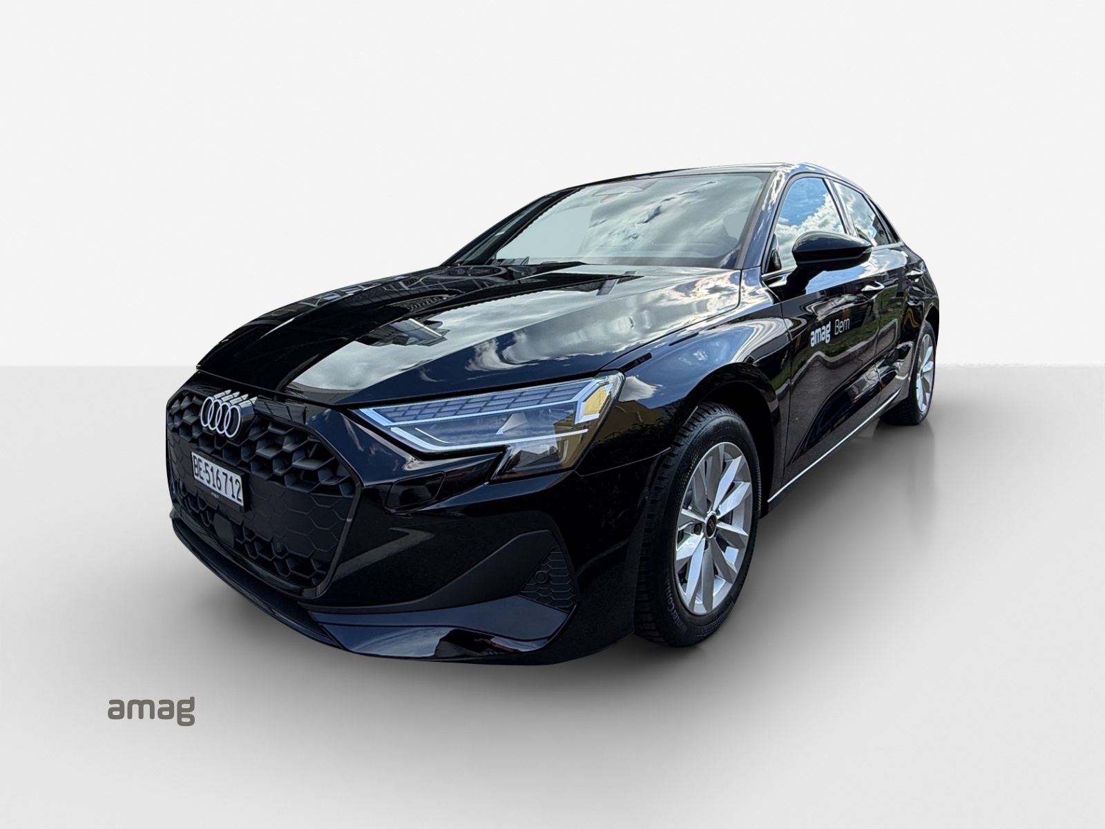 AUDI A3 Sportback TFSI 85 kW Ambition S-tronic-image-0