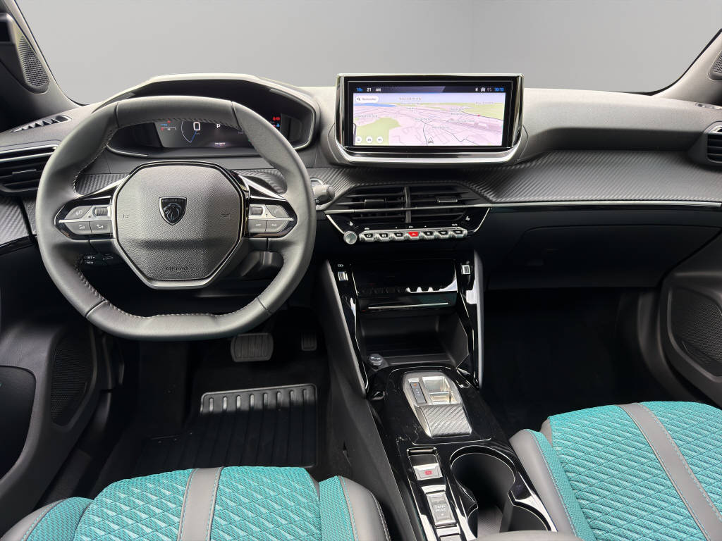PEUGEOT 2008 Hybrid 145 GT ENVY-image-7