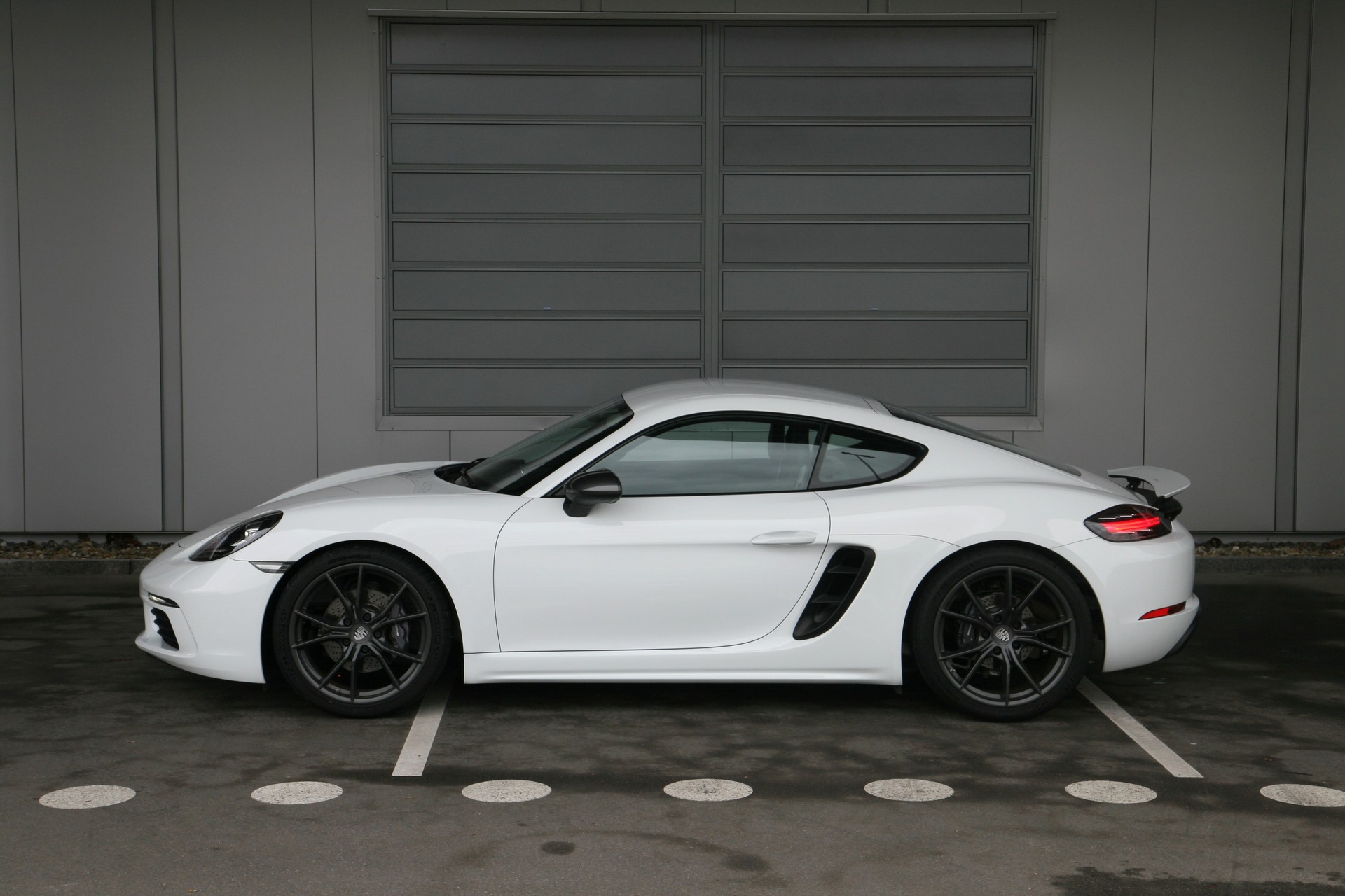 PORSCHE 718 Cayman 2.0 T PDK 350 PS-image-1