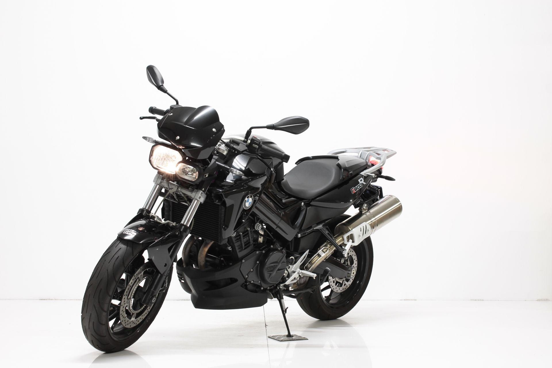 BMW F 800 R-showroom-element-1