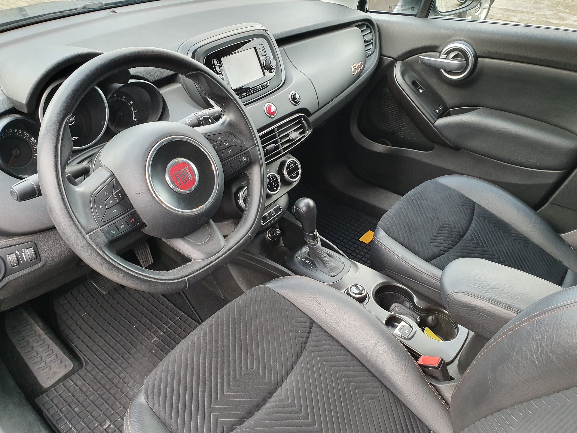 FIAT 500X 1.4T Off Road S-Design DCT-image-4