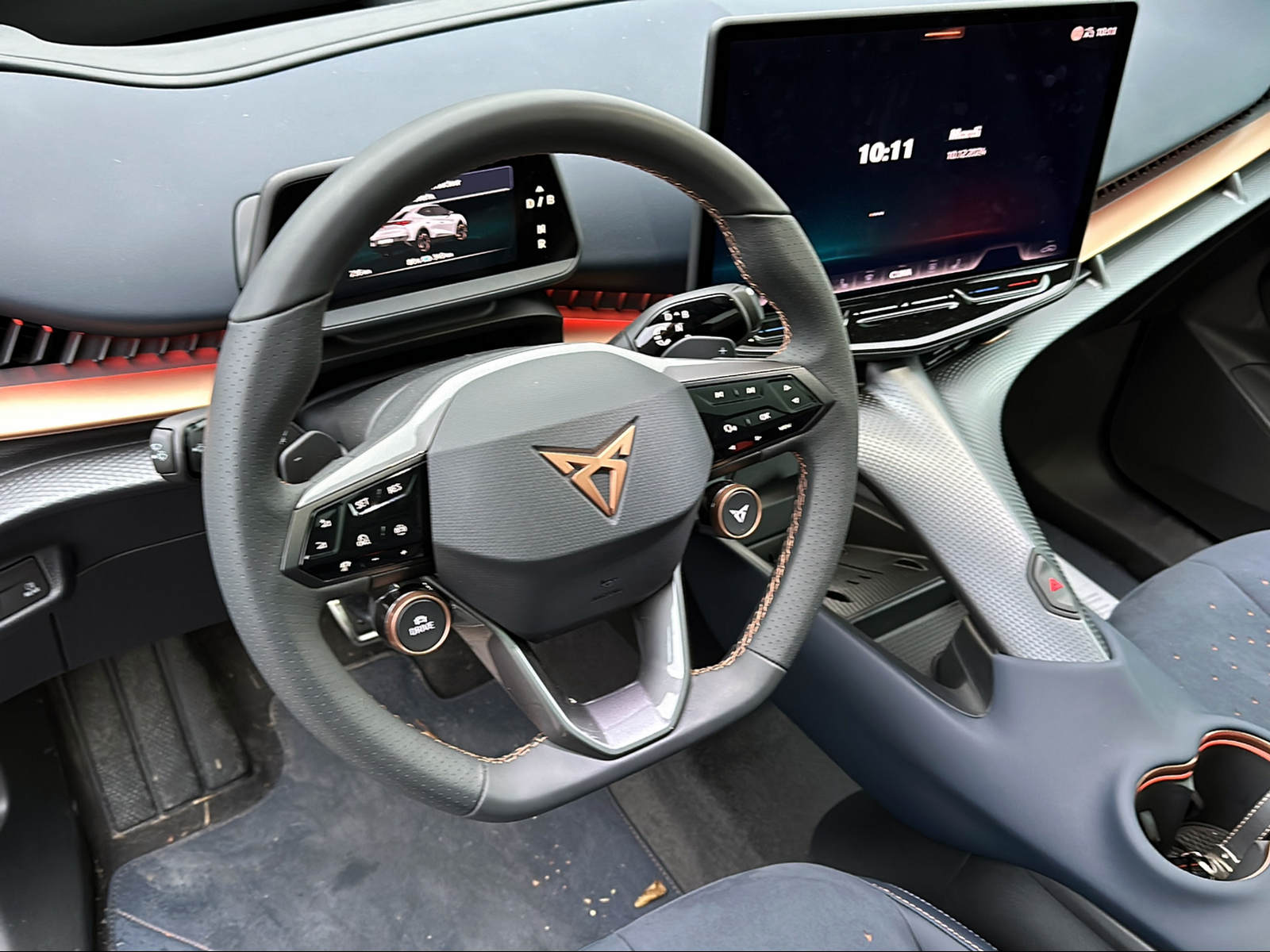 CUPRA Tavascan Type 9 77 kWh VZ Adrenaline-image-6