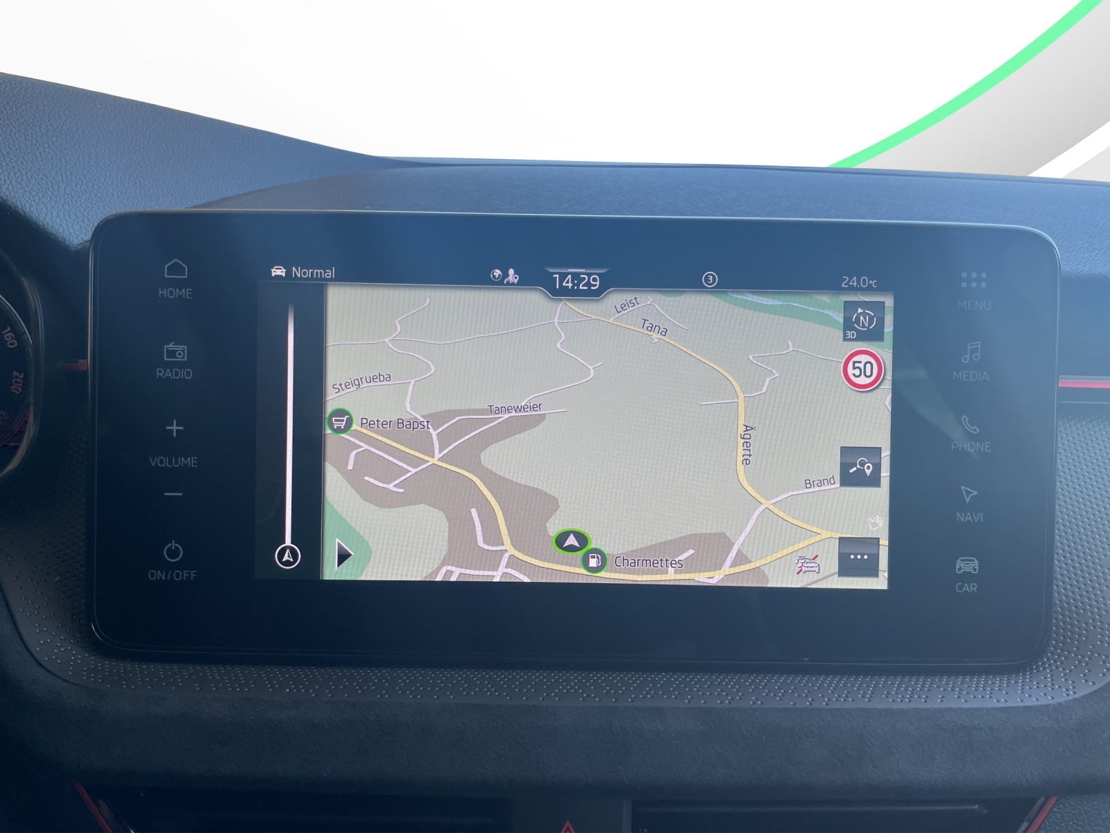 SKODA Scala 1.5 TSI Dynamic DSG-image-11