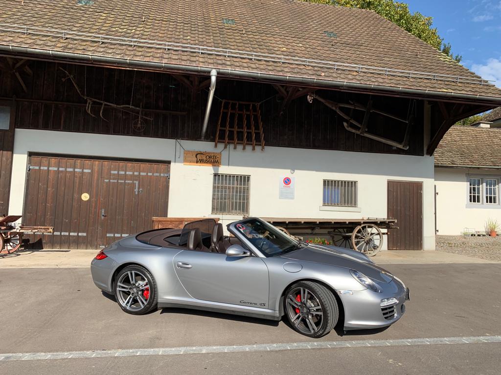 PORSCHE 911 Carrera 4S PDK-image-1