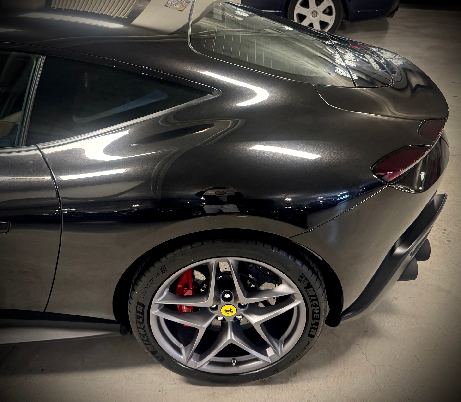 FERRARI Roma 3.9 V8 T-image-14