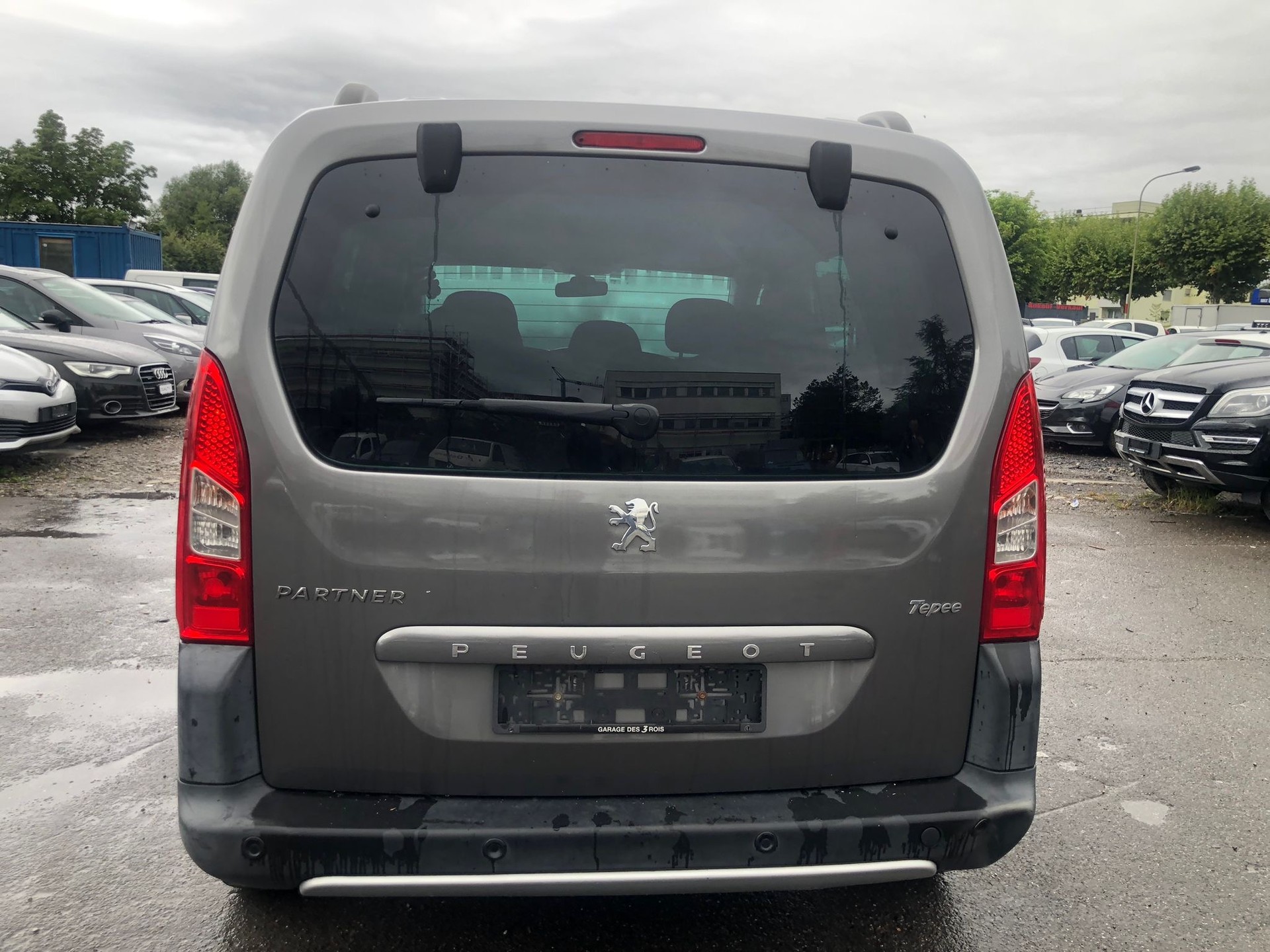 PEUGEOT Partner 1.6 Outdoor-image-7