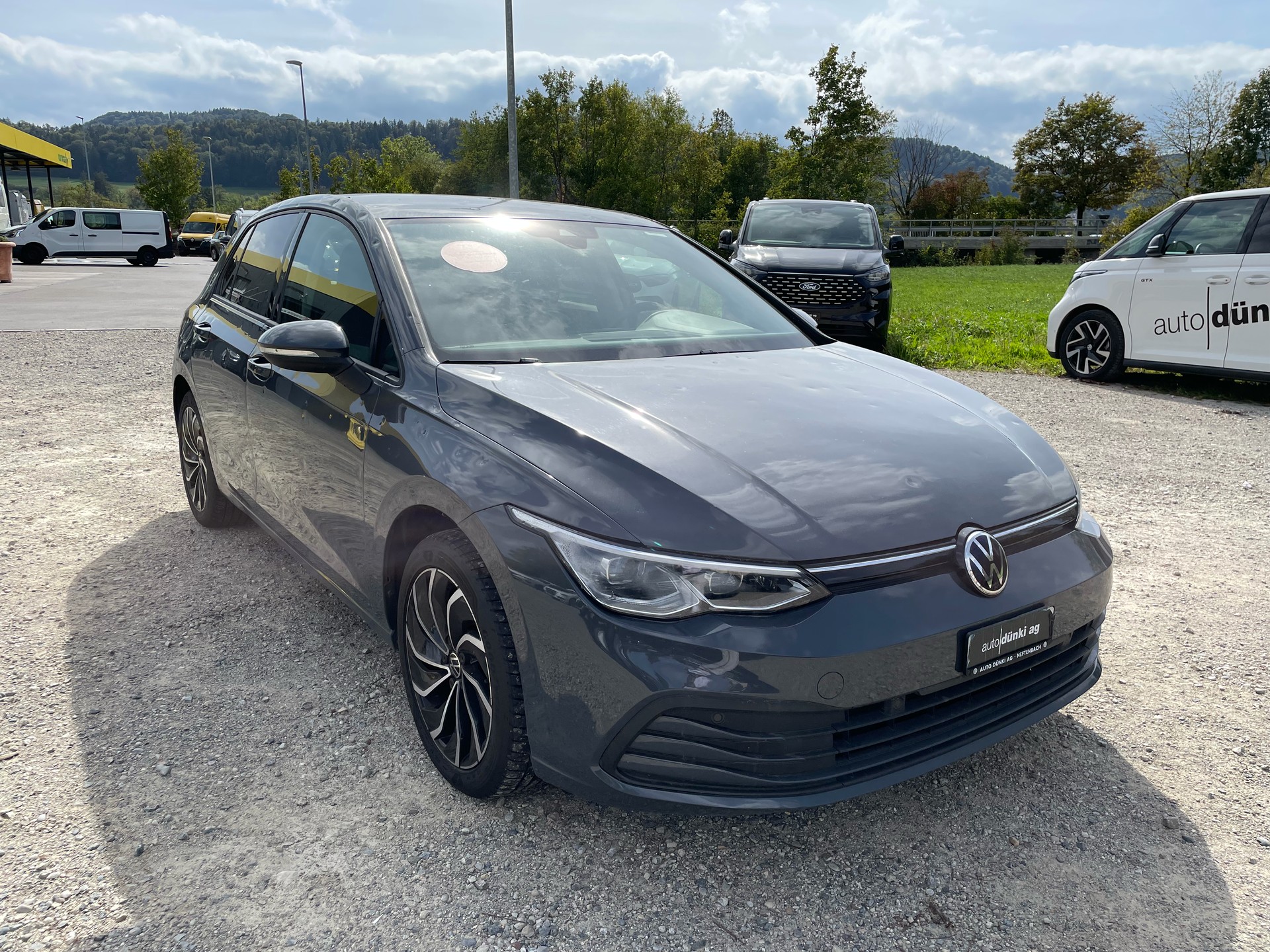 VW Golf 1.5 TSI ACT Life-image-2