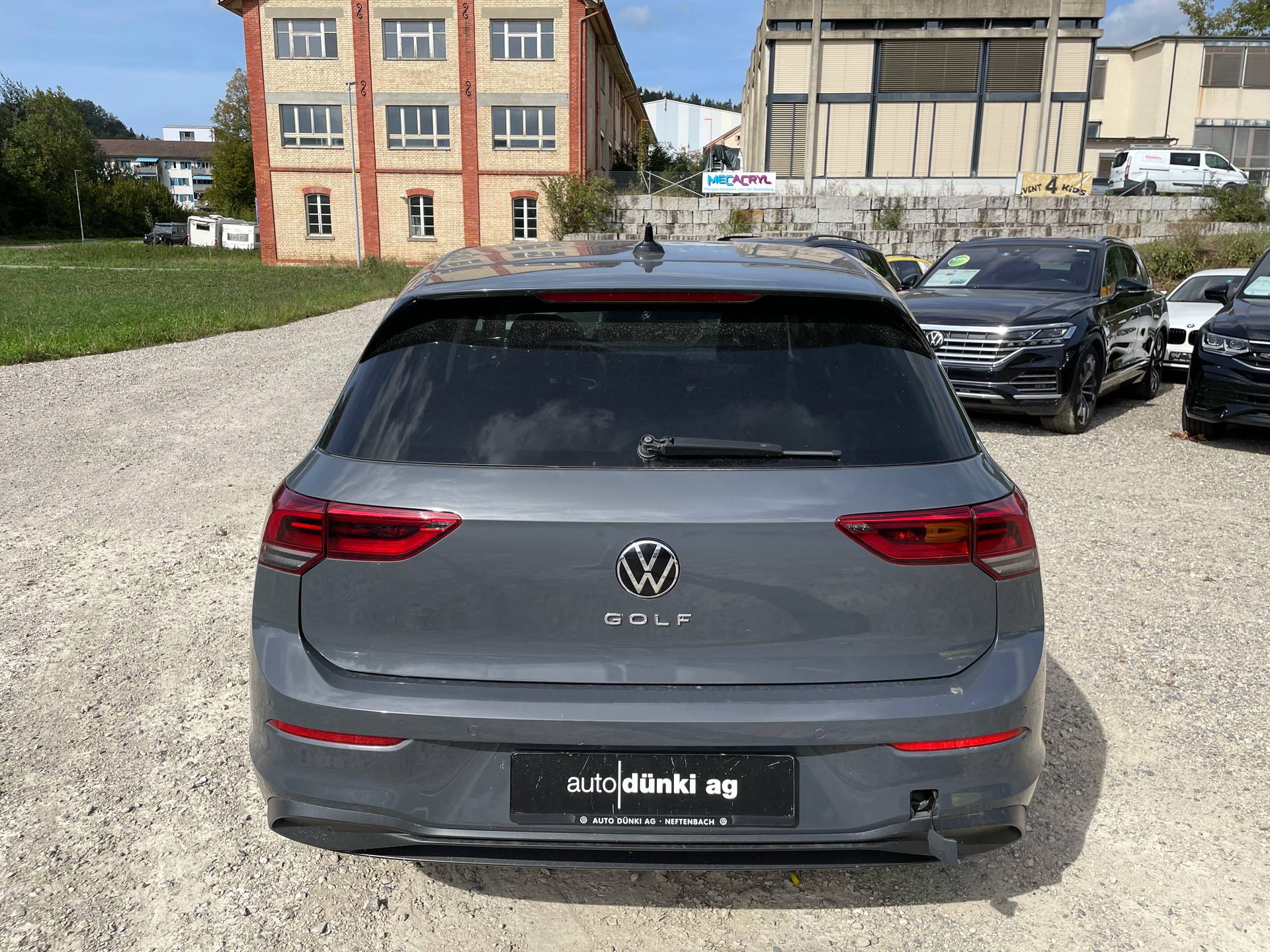 VW Golf 1.5 TSI ACT Life-image-5