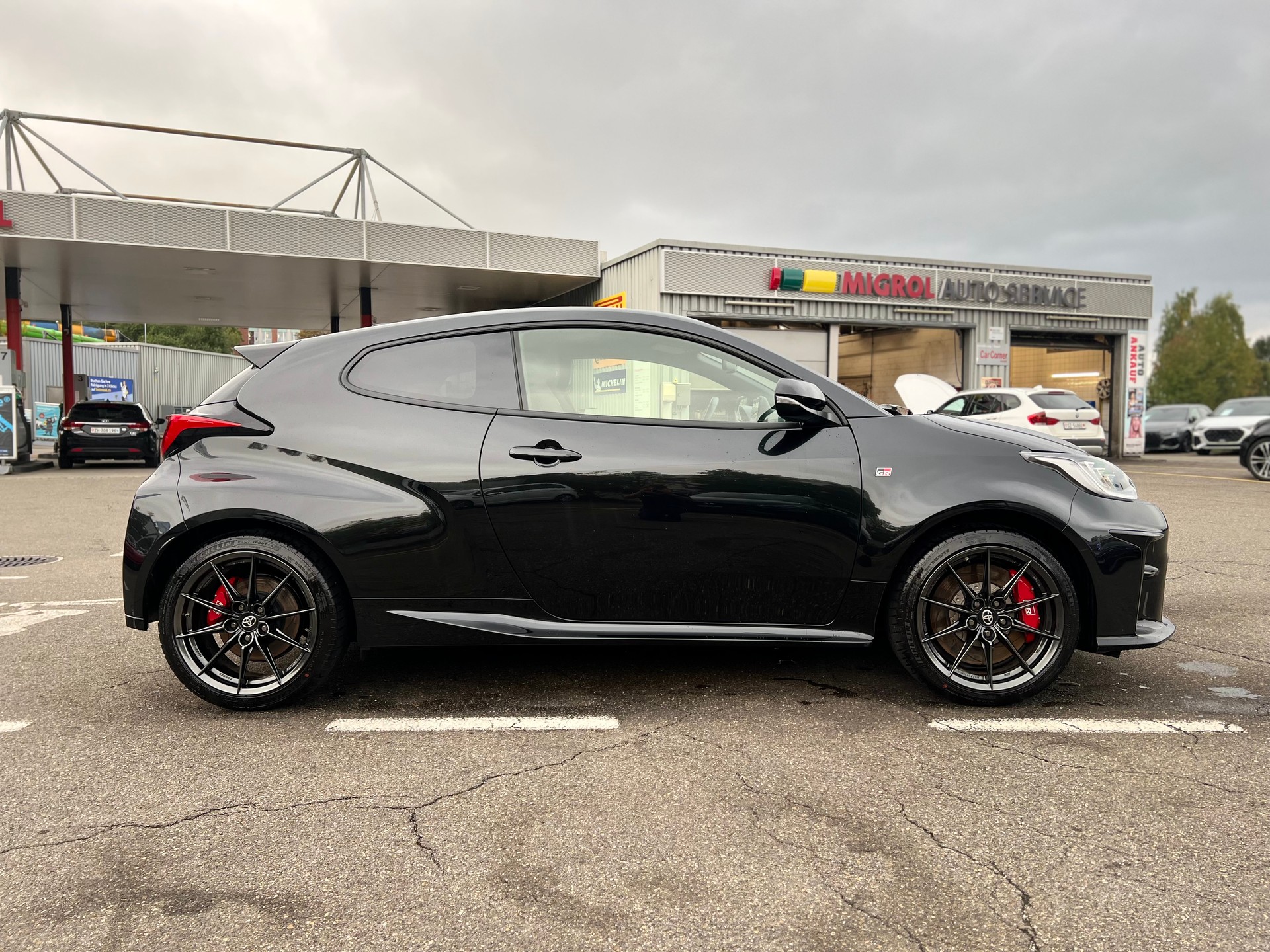 TOYOTA Yaris 1.6 GR Sport ( Circuit Paket )-image-10