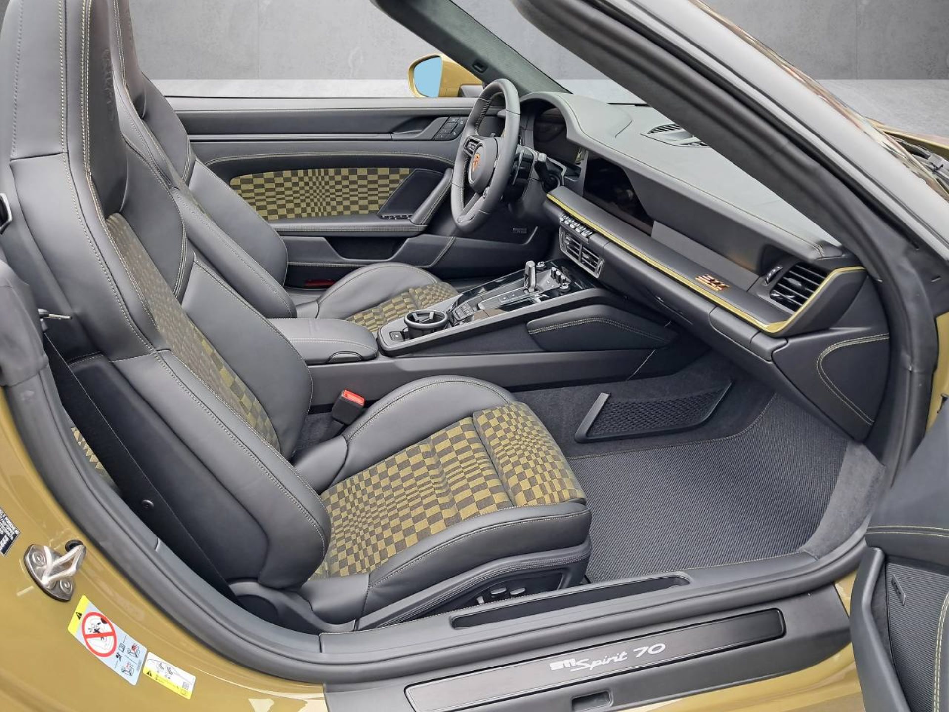 PORSCHE 911 Spirit 70-image-17