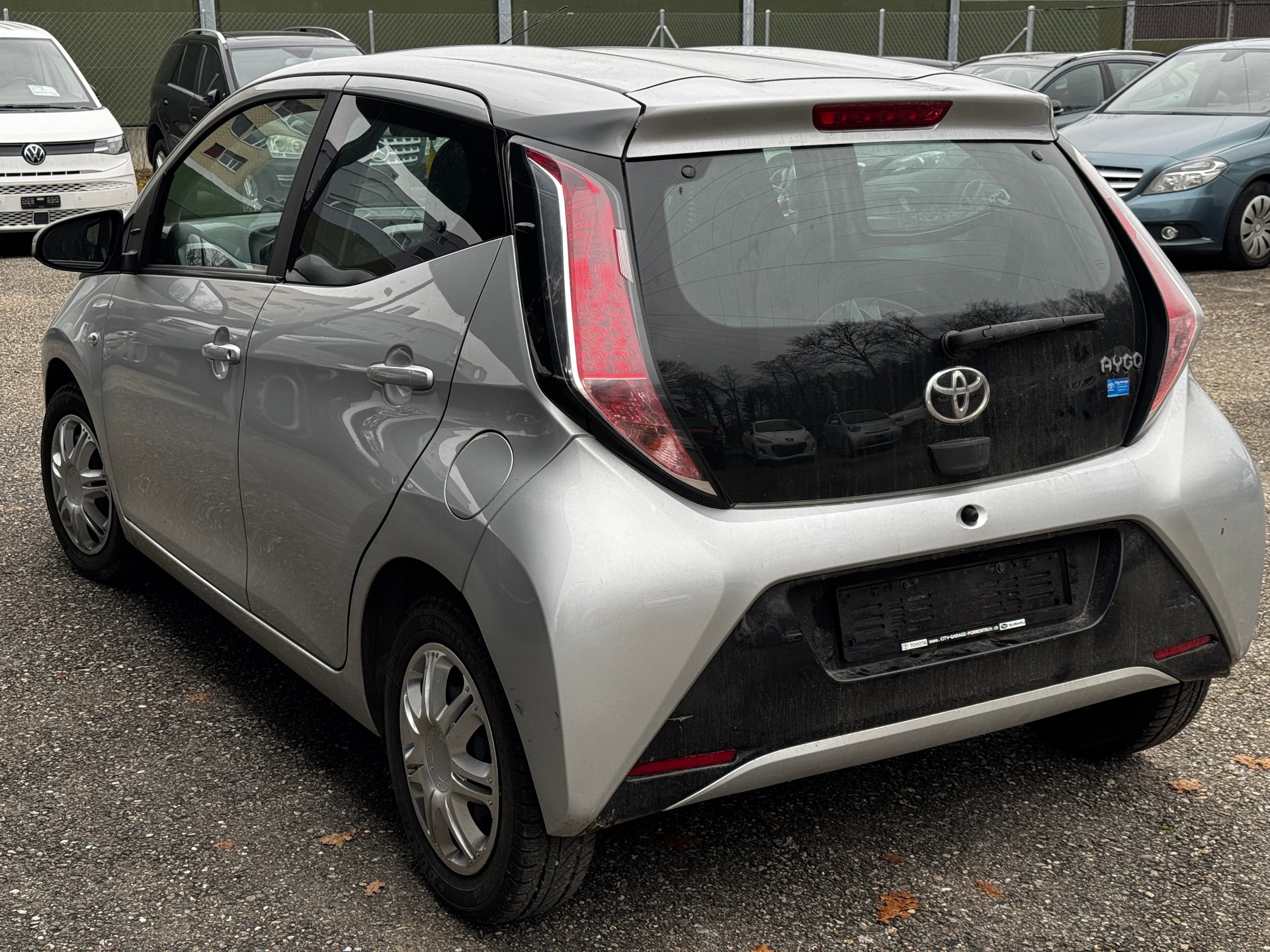 TOYOTA Aygo 1.2 VVT-i x-cite-image-5