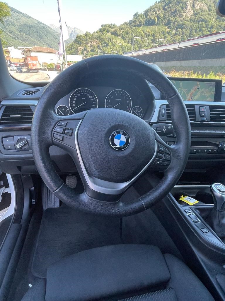 BMW 420i Coupé xDrive Sport Line-image-7