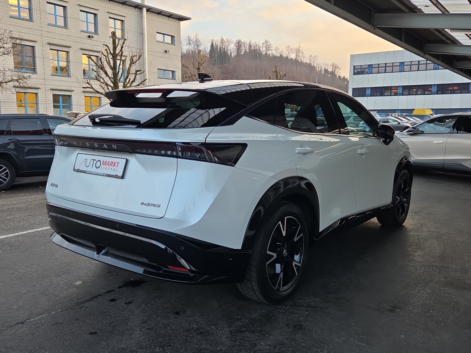 NISSAN Ariya 87 kWh e-4orce Evolve Allrad-image-4