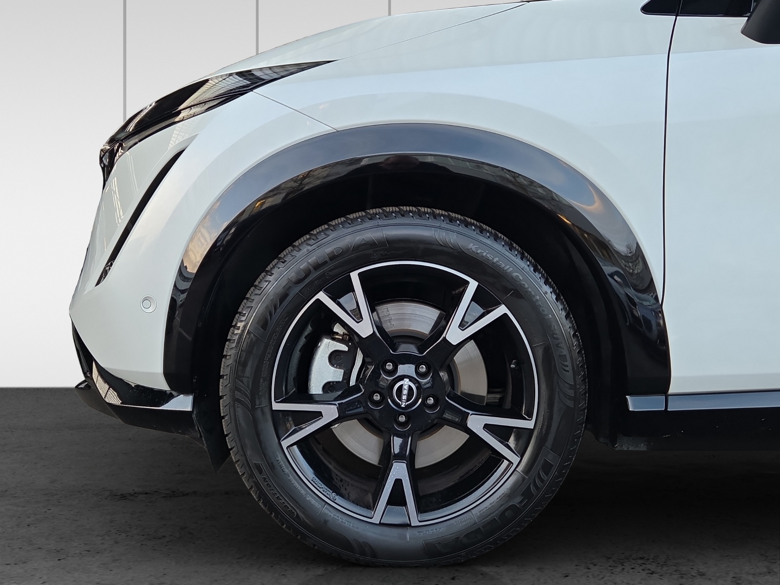 NISSAN Ariya 87 kWh e-4orce Evolve Allrad-image-14