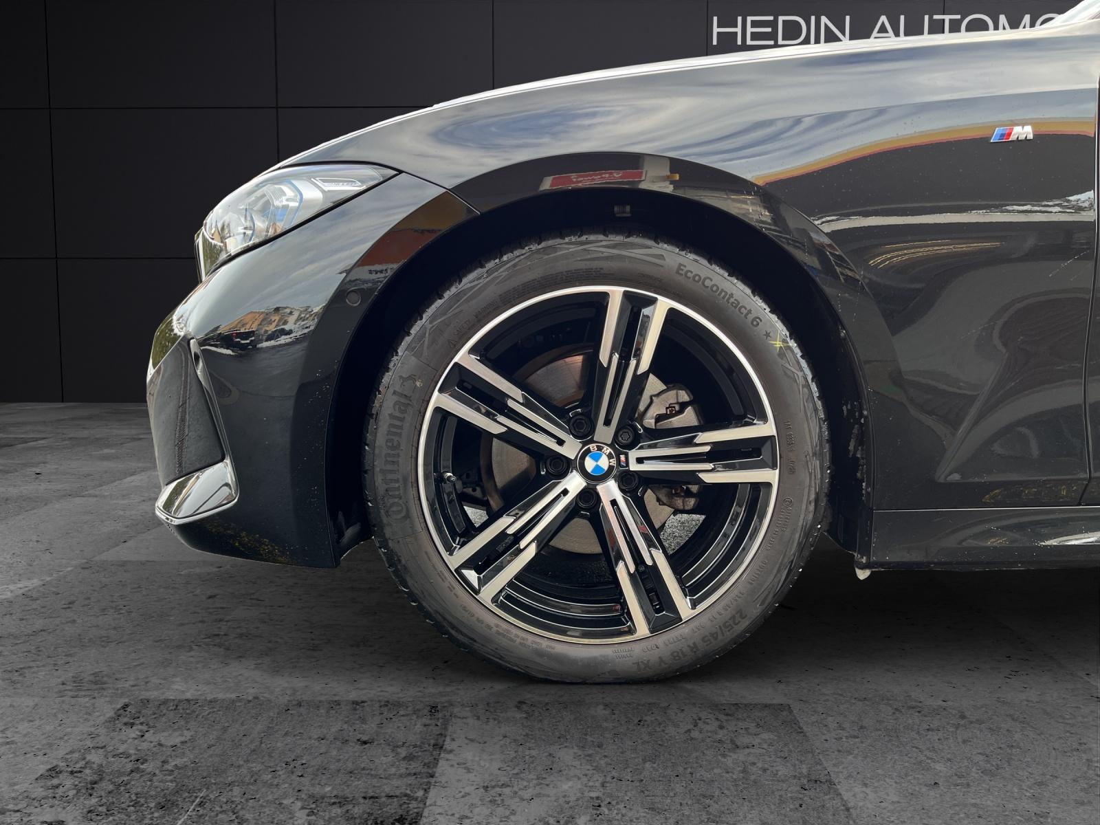 BMW 320d xDrive Touring-image-4