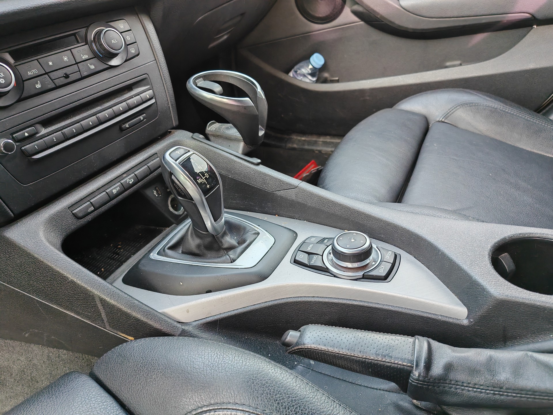 BMW X1 xDrive 28i Steptronic-image-7