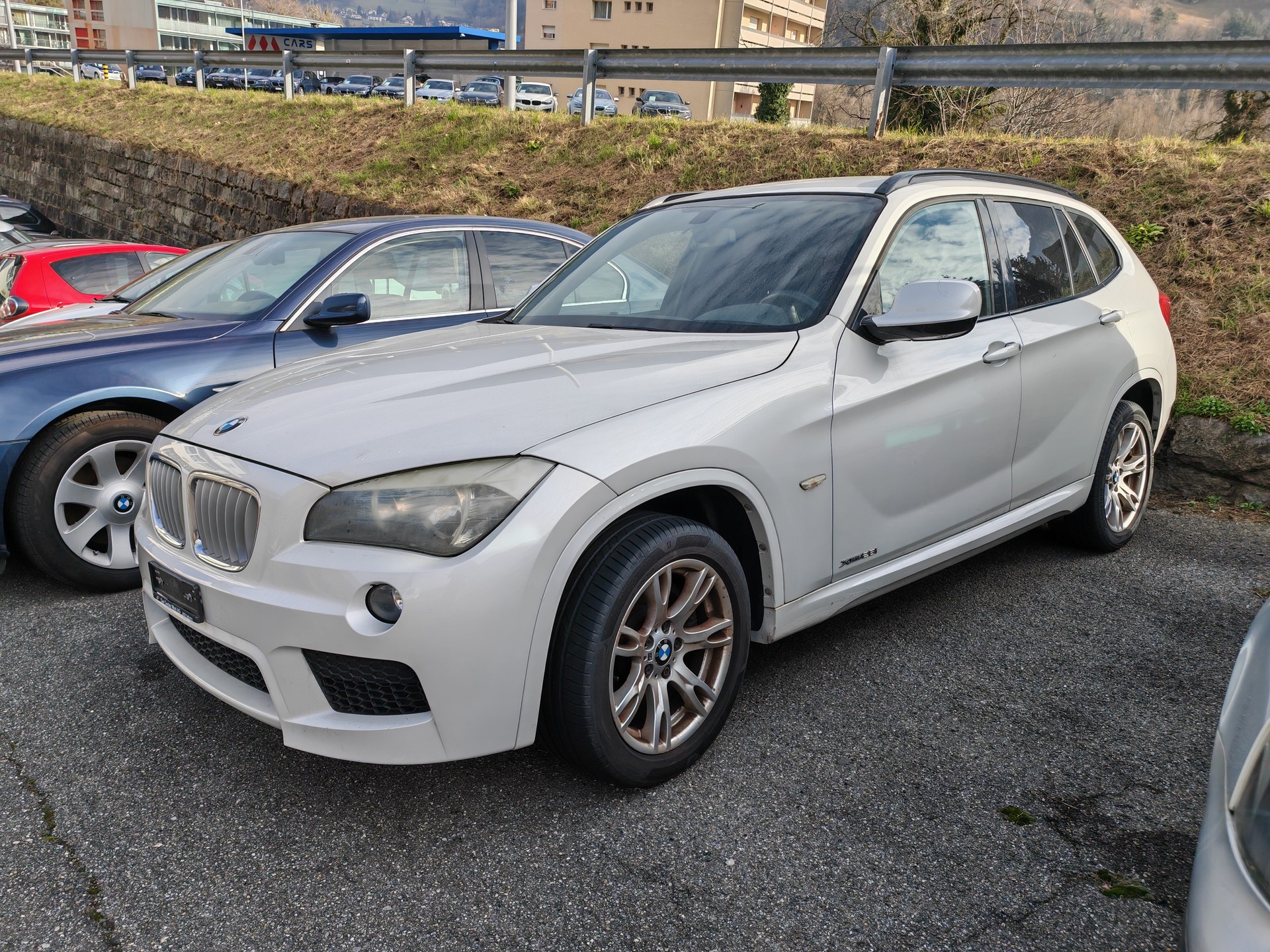 BMW X1 xDrive 28i Steptronic-image-0