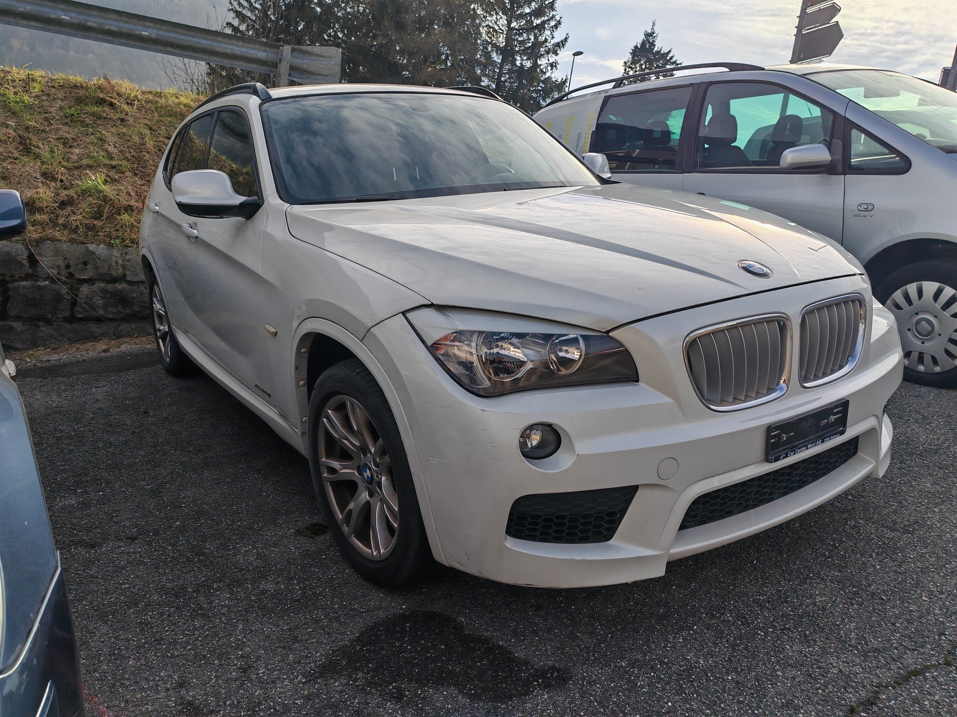 BMW X1 xDrive 28i Steptronic-image-2