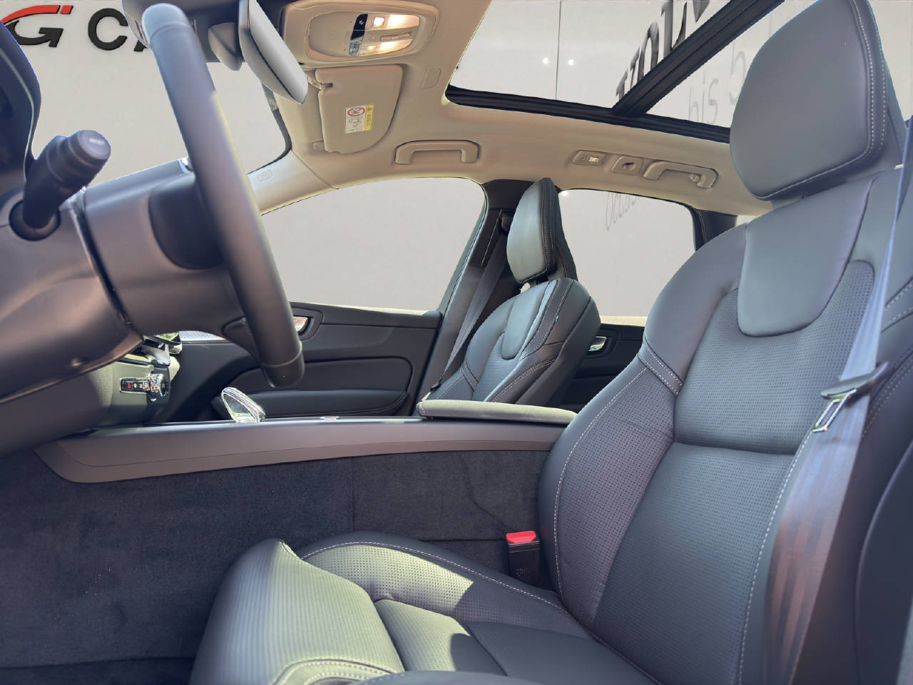 VOLVO XC60 2.0 T6 TE Ultra Dark eAWD .-image-7