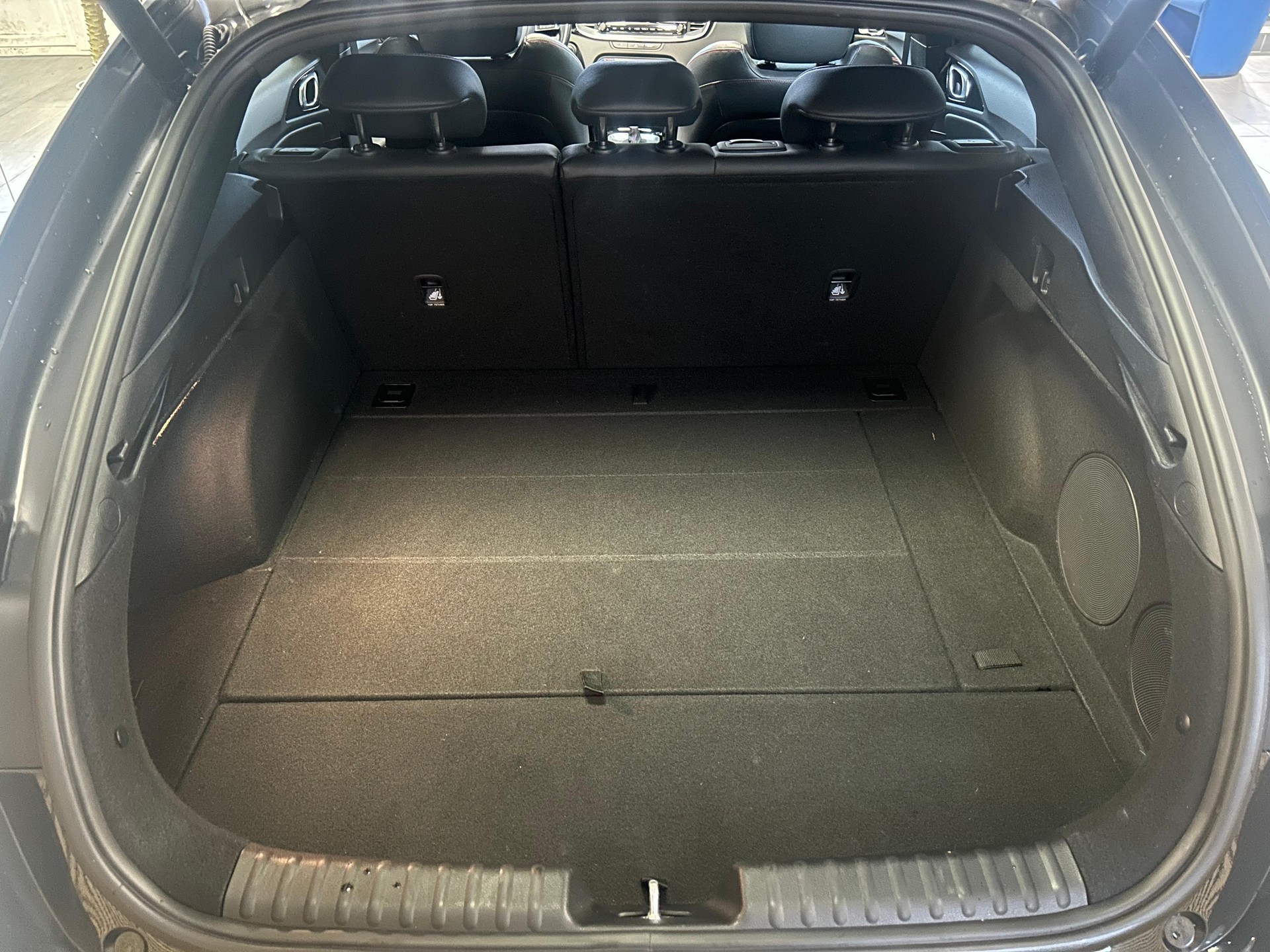 KIA ProCeed 1.6 T-GDi GT-image-20