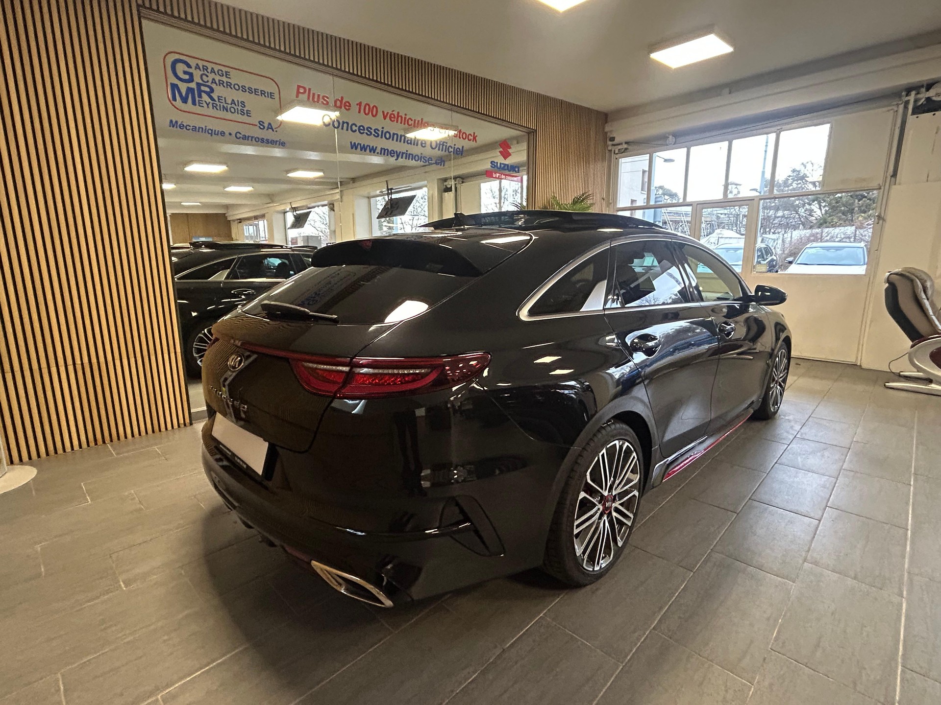 KIA ProCeed 1.6 T-GDi GT-image-8