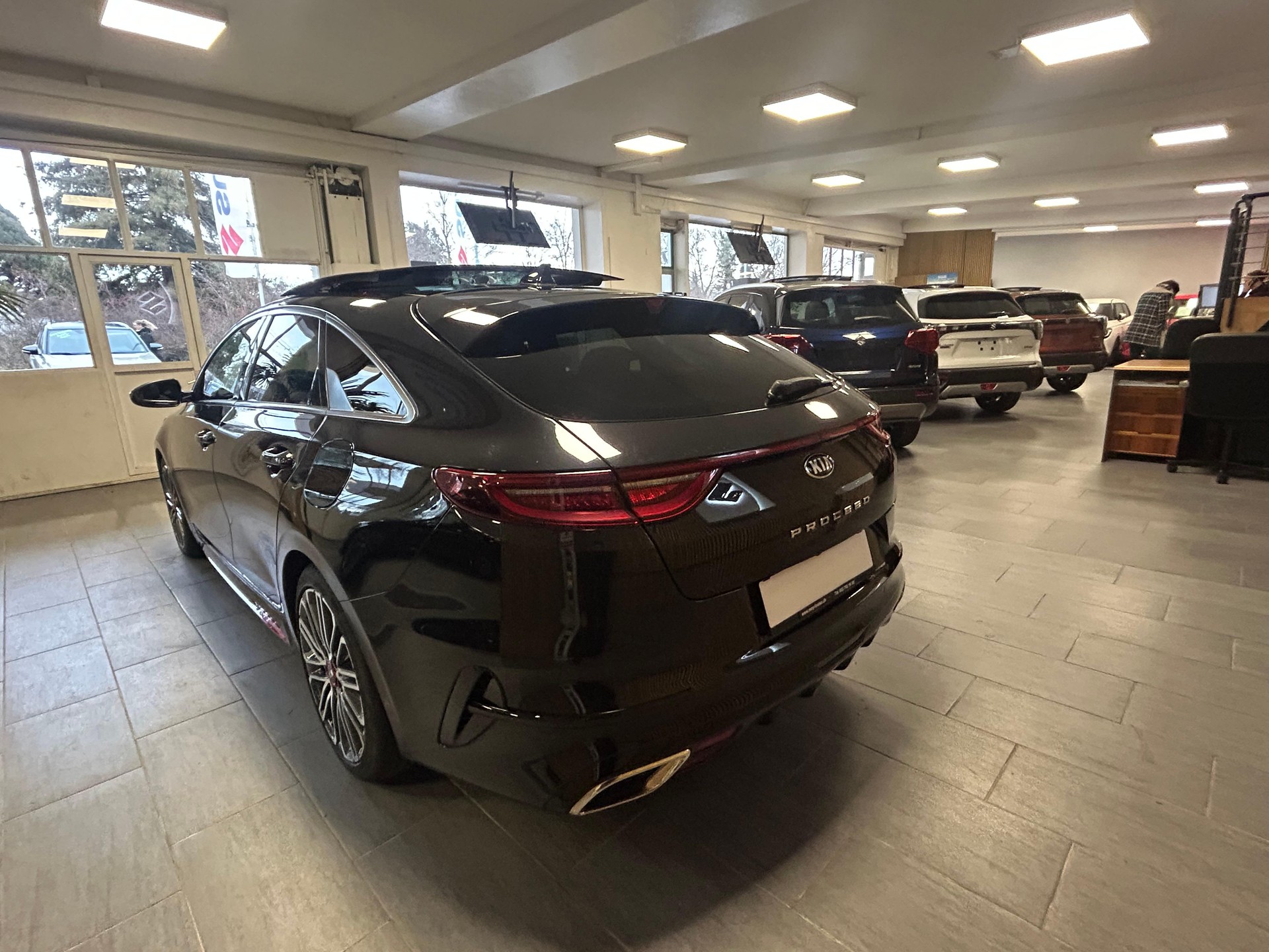 KIA ProCeed 1.6 T-GDi GT-image-6