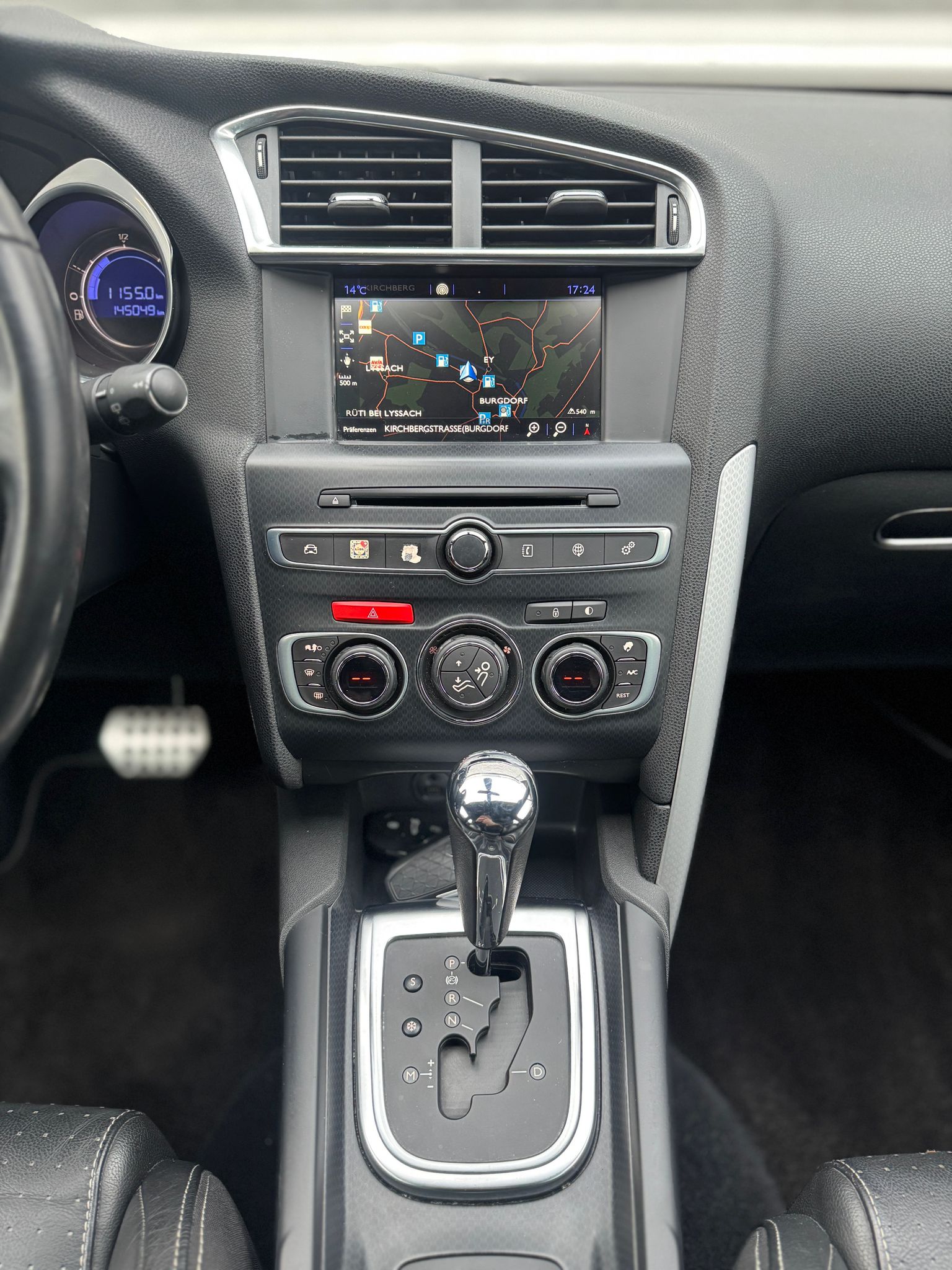 DS AUTOMOBILES DS4 2.0 HDi Dark Top Automatic-image-9