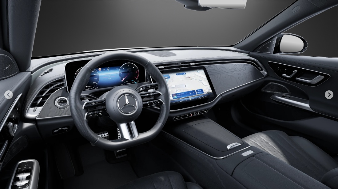 MERCEDES-BENZ E 220 d T 4Matic 9G-Tronic-image-5
