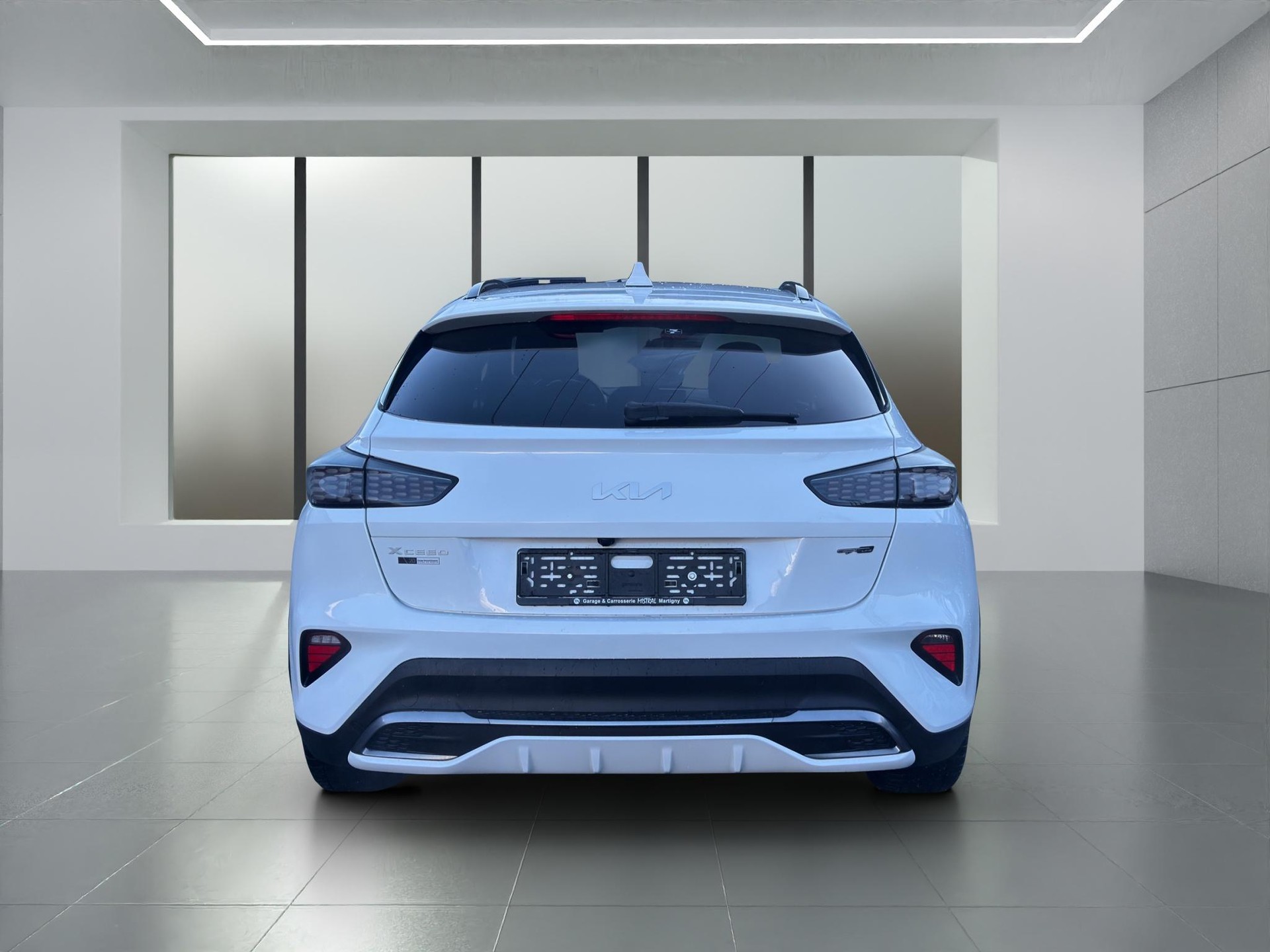KIA XCeed 1.6 T-GDi GT-Line-image-3