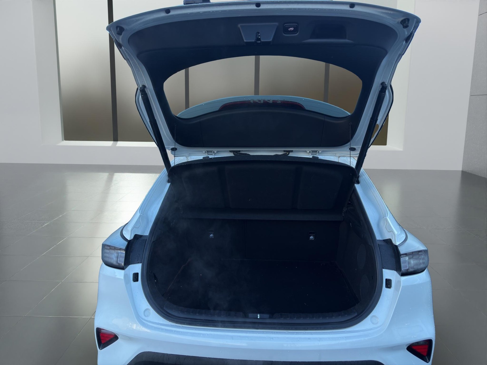 KIA XCeed 1.6 T-GDi GT-Line-image-17