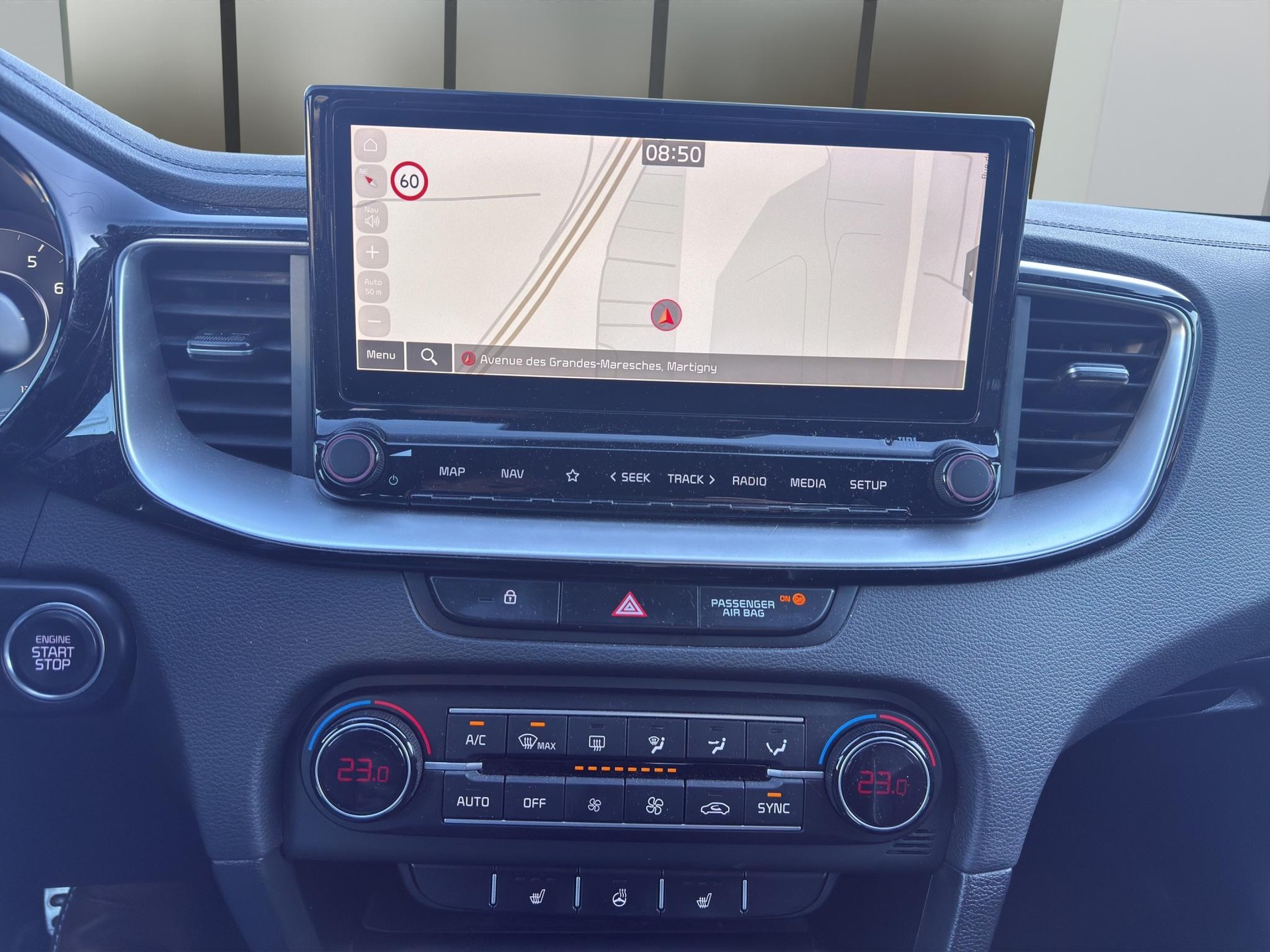 KIA XCeed 1.6 T-GDi GT-Line-image-14
