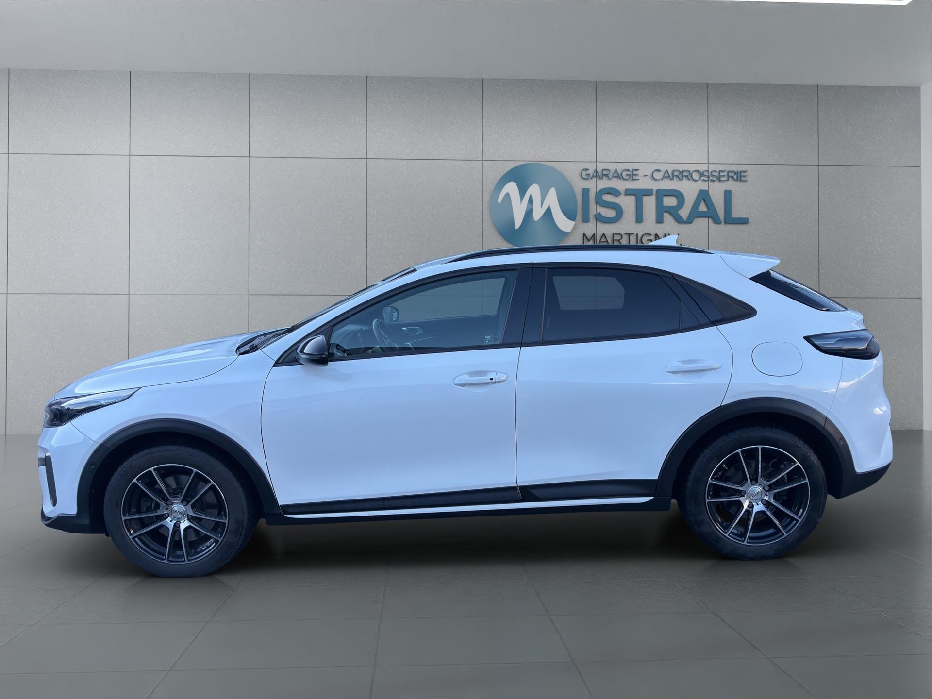 KIA XCeed 1.6 T-GDi GT-Line-image-1