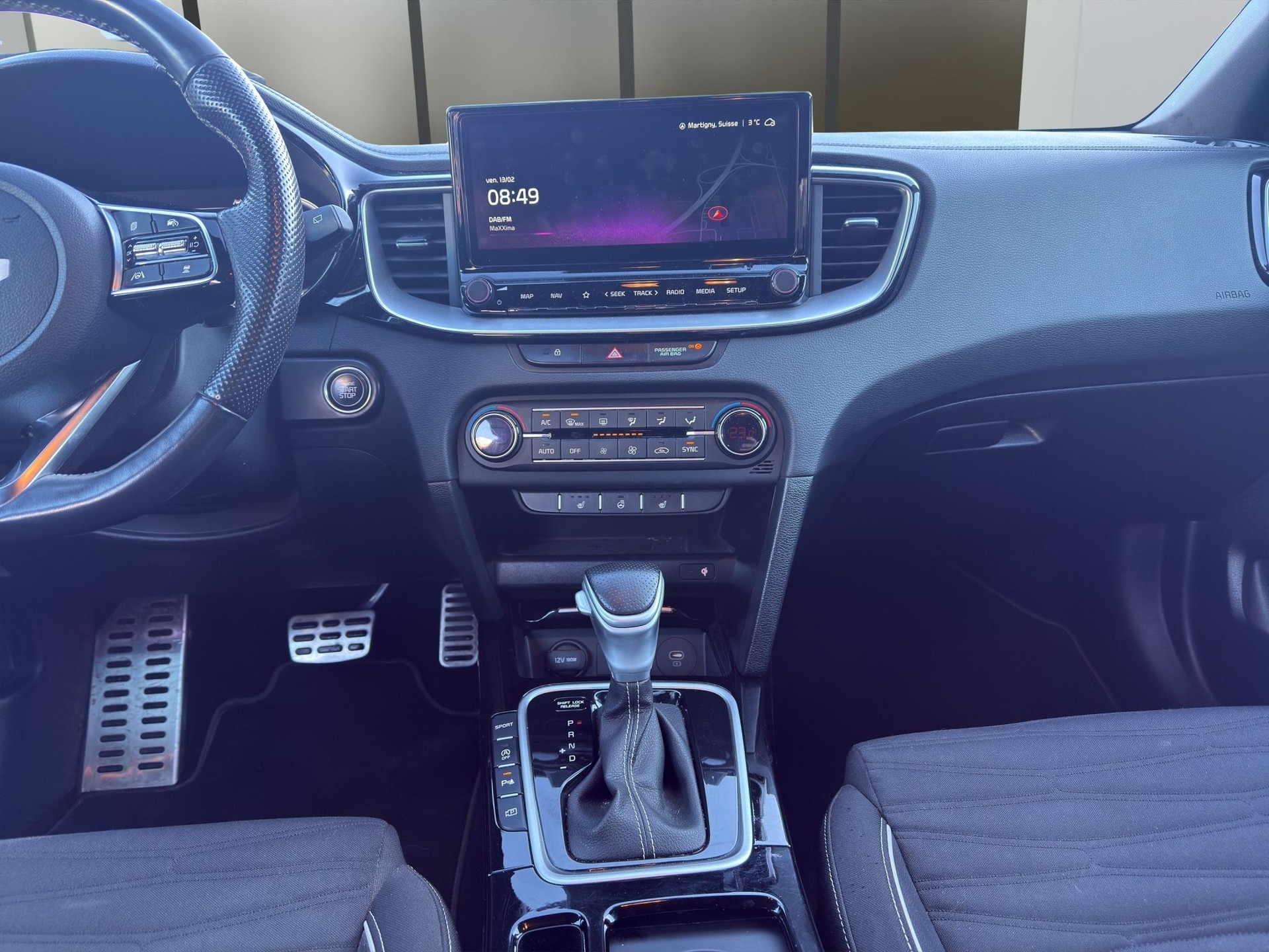 KIA XCeed 1.6 T-GDi GT-Line-image-13