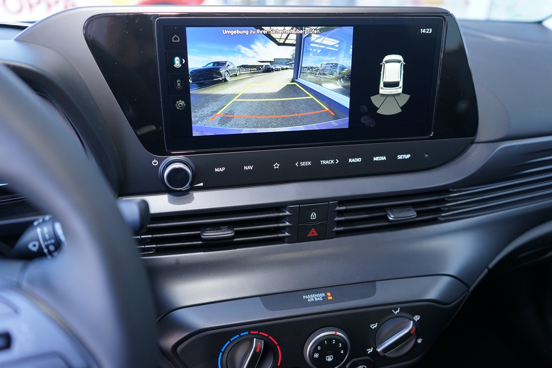 HYUNDAI i20 1.0 T-GDi Amplia DCT-image-12