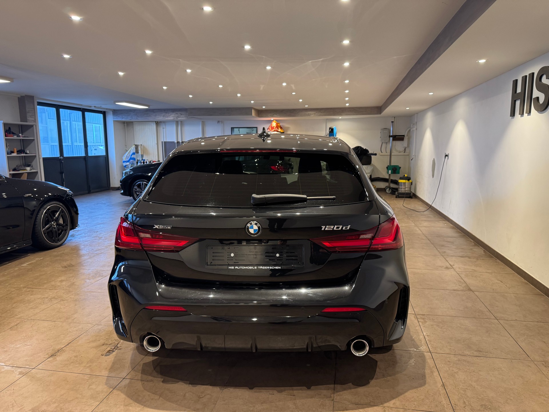 BMW 120d xDrive-image-4