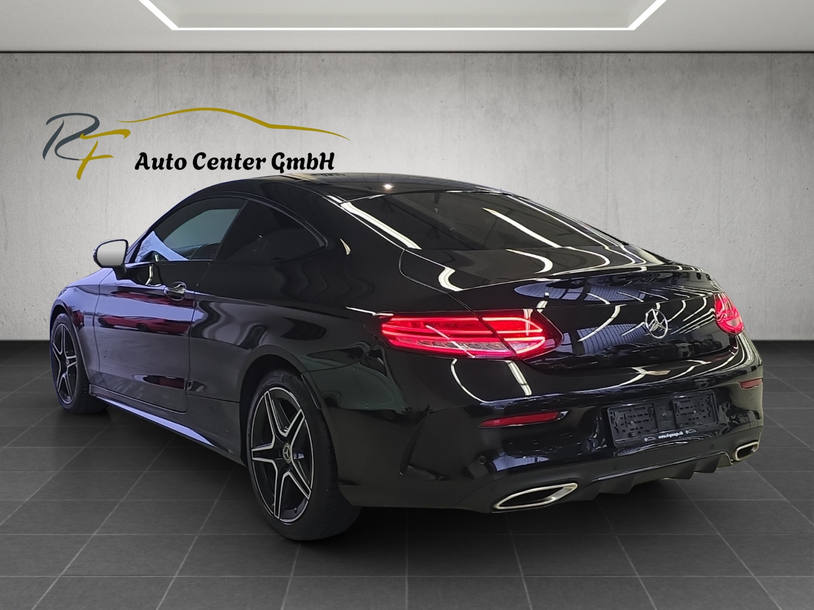 MERCEDES-BENZ C 300 Coupé AMG Line 9G-tronic-image-4