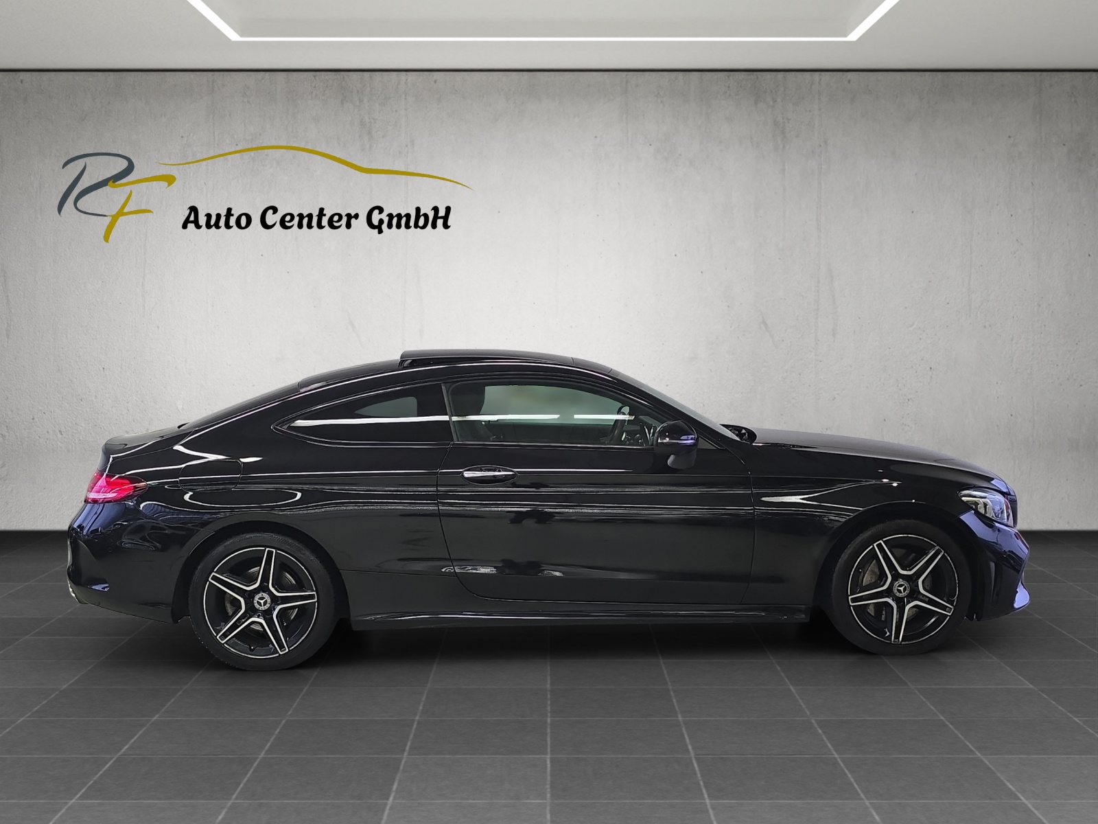 MERCEDES-BENZ C 300 Coupé AMG Line 9G-tronic-image-5