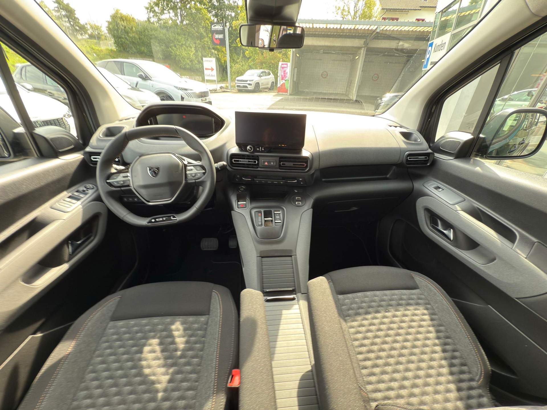 PEUGEOT Rifter Long 1.5 BlueHDi GT EAT8-image-5