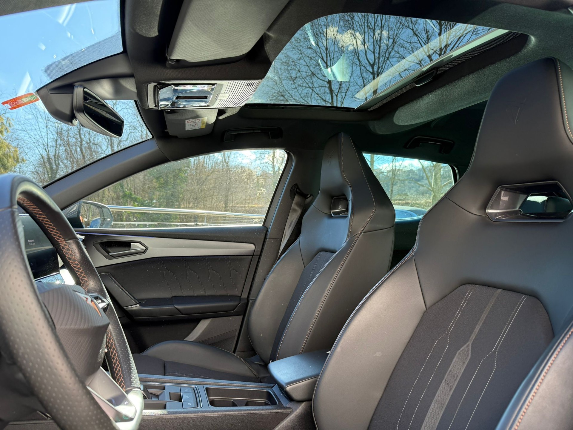 CUPRA LEON 1.4 e-HYBRID pHEV DSG-image-8