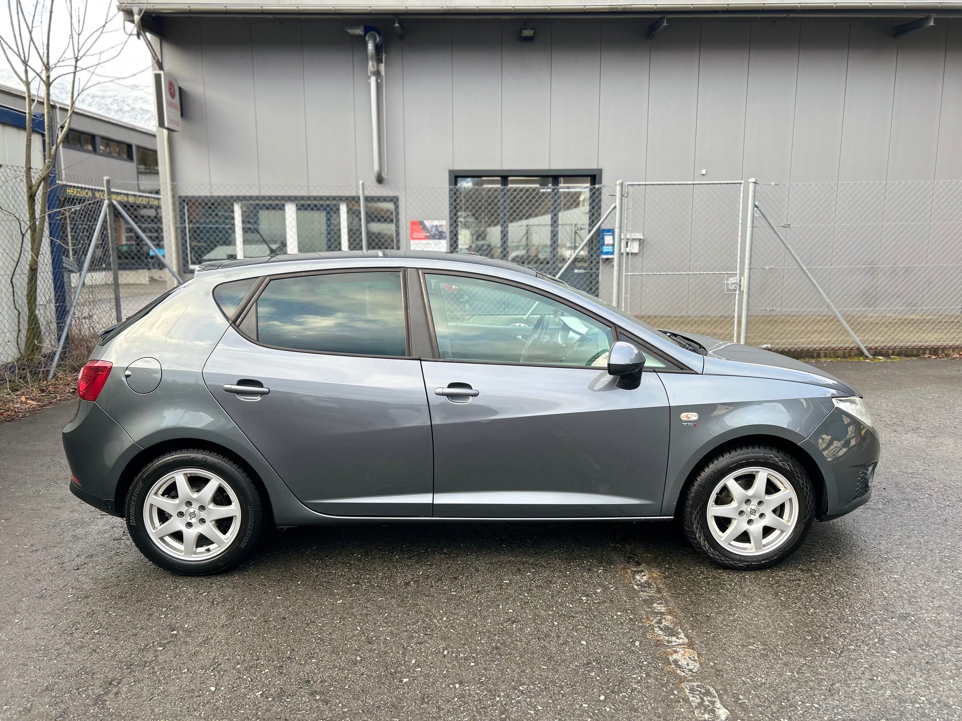 SEAT Ibiza 1.2 TSI Sport-image-6