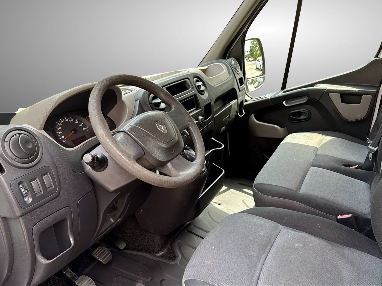 RENAULT Master T35 2.3dCi L2H1-image-10