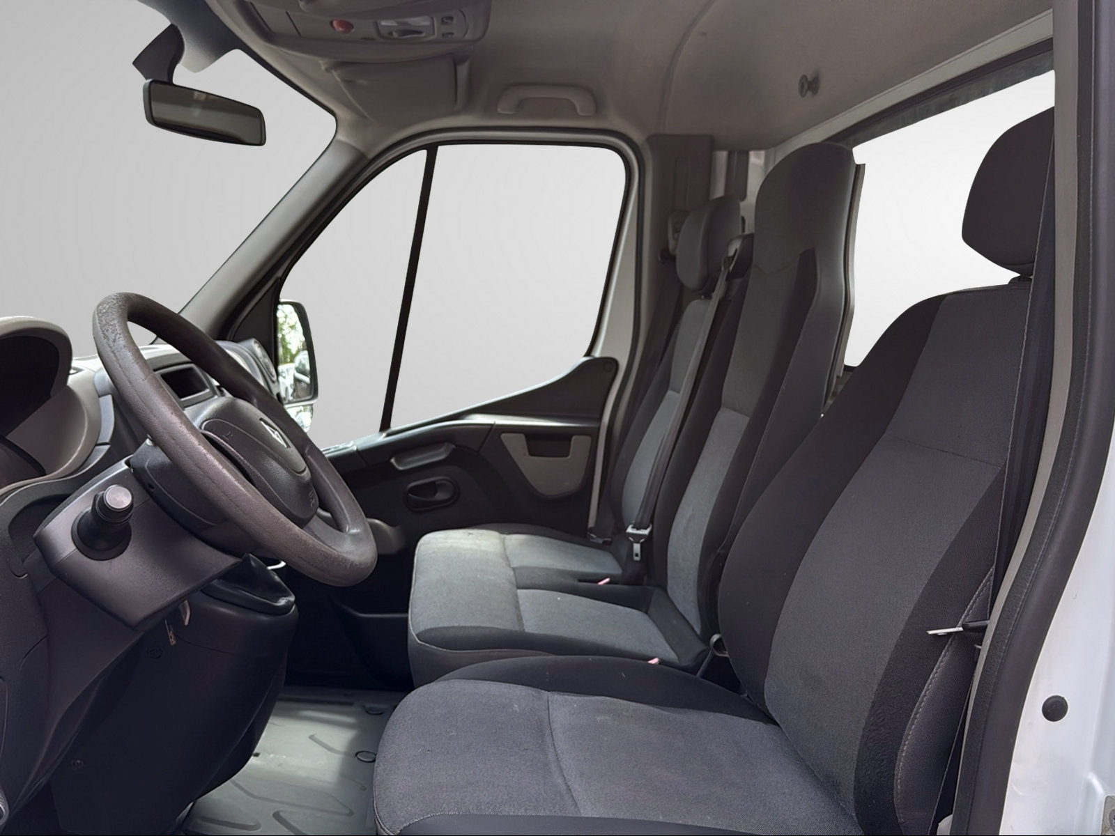 RENAULT Master T35 2.3dCi L2H1-image-11