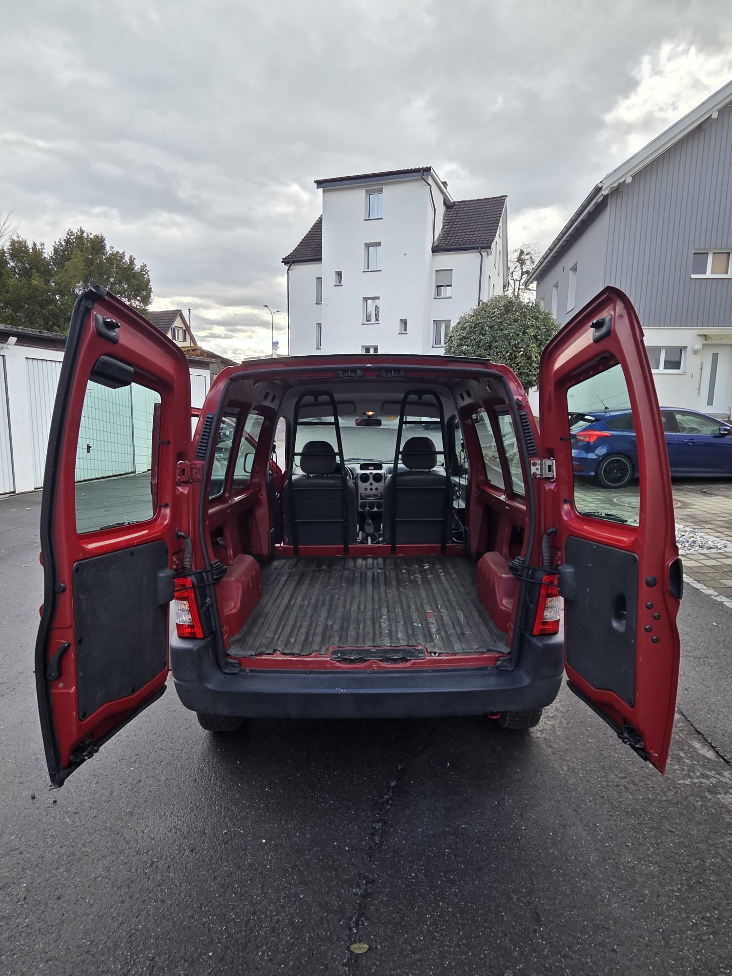 CITROEN Berlingo 1.6 HDi 800-image-2