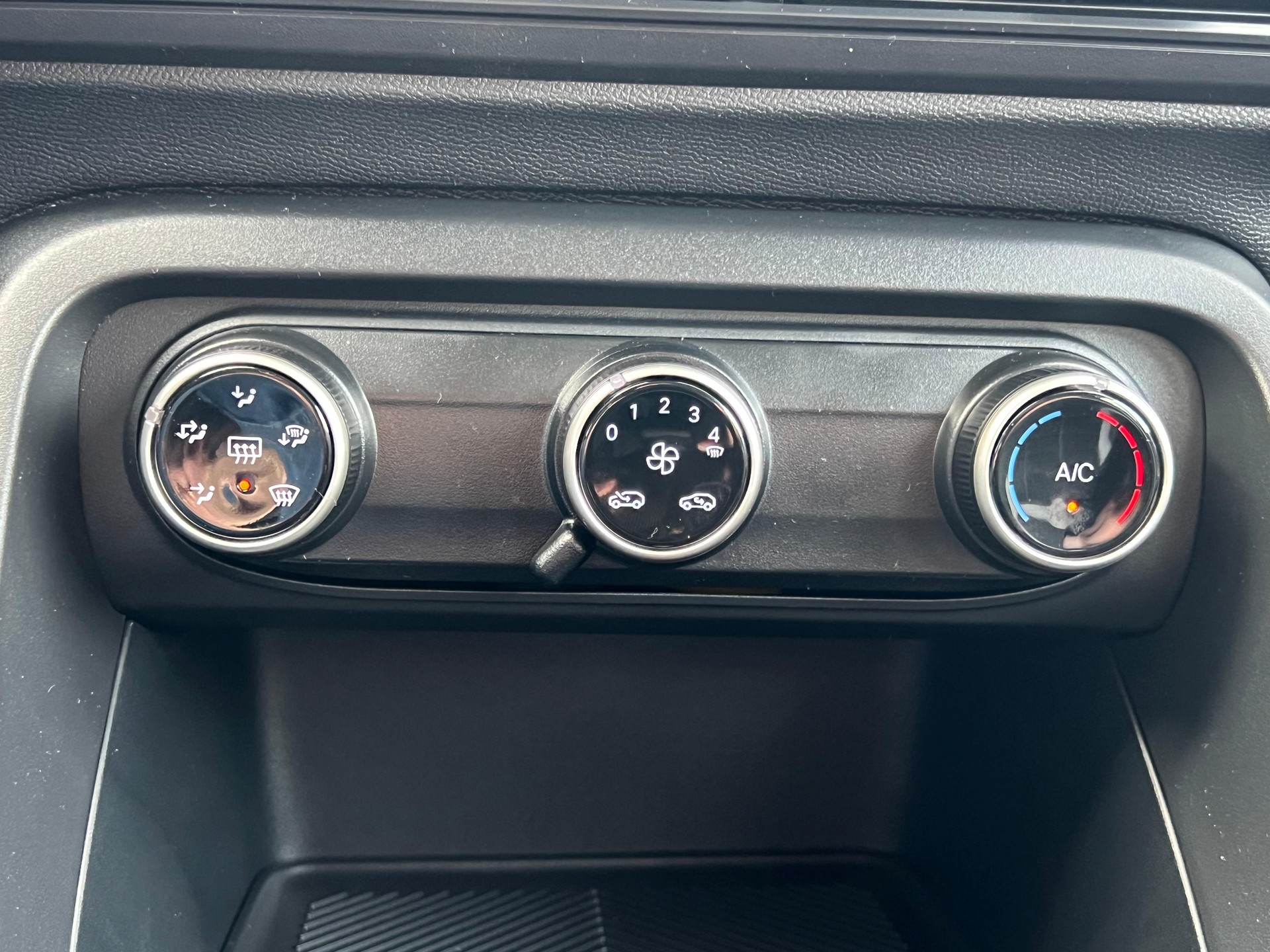 CITROEN e-C3 Tonic-image-18